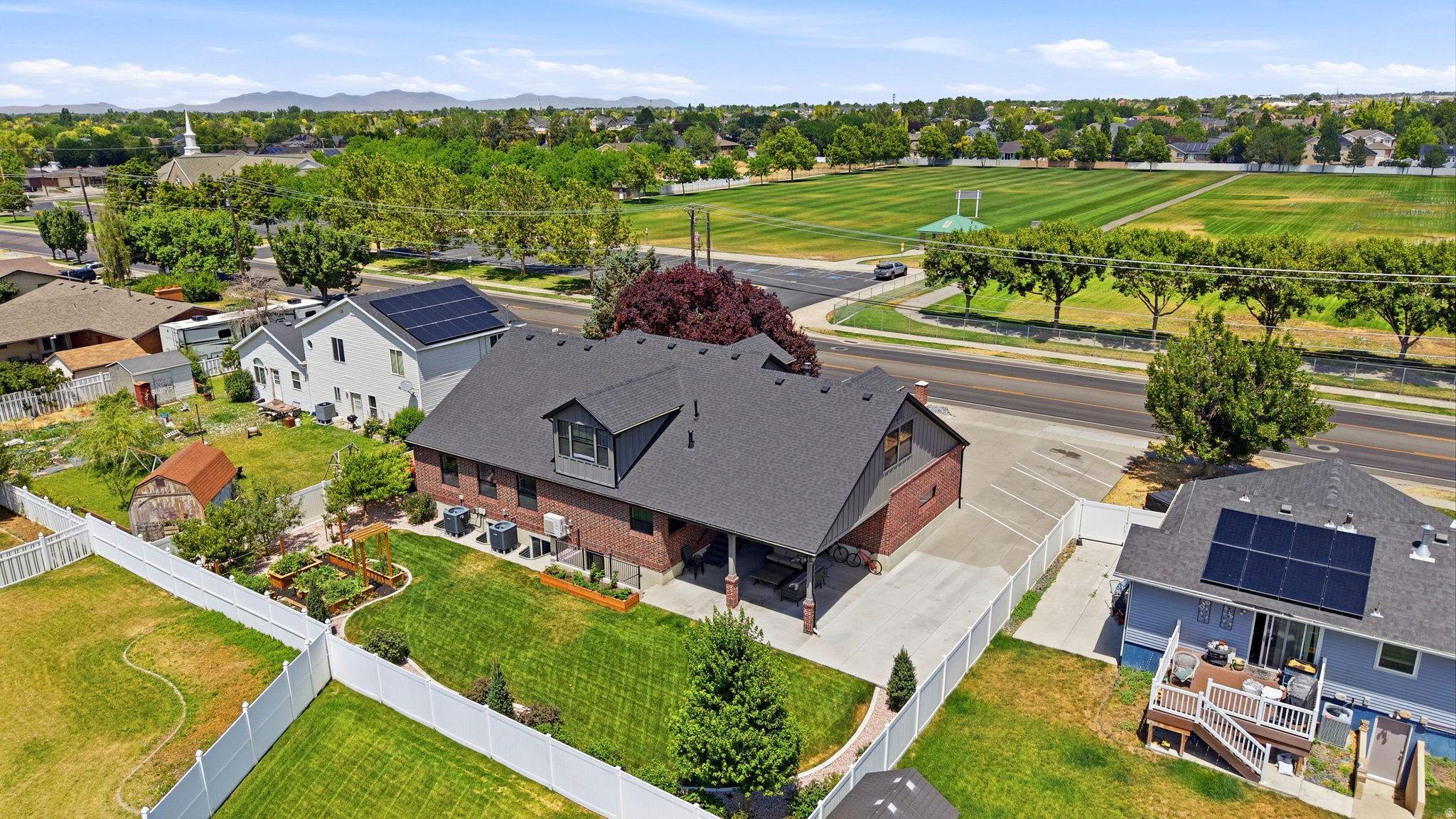 main property photo 53