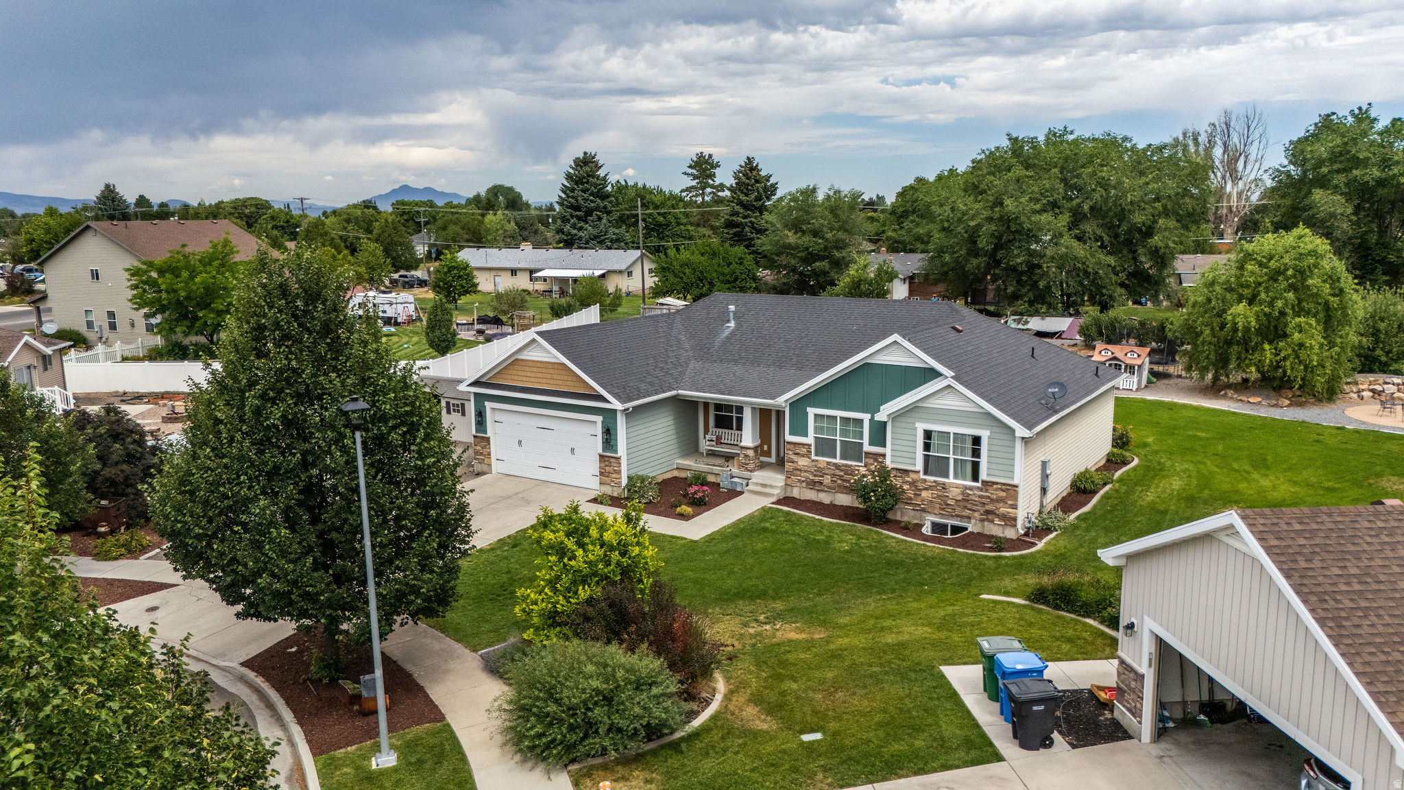 main property photo 58