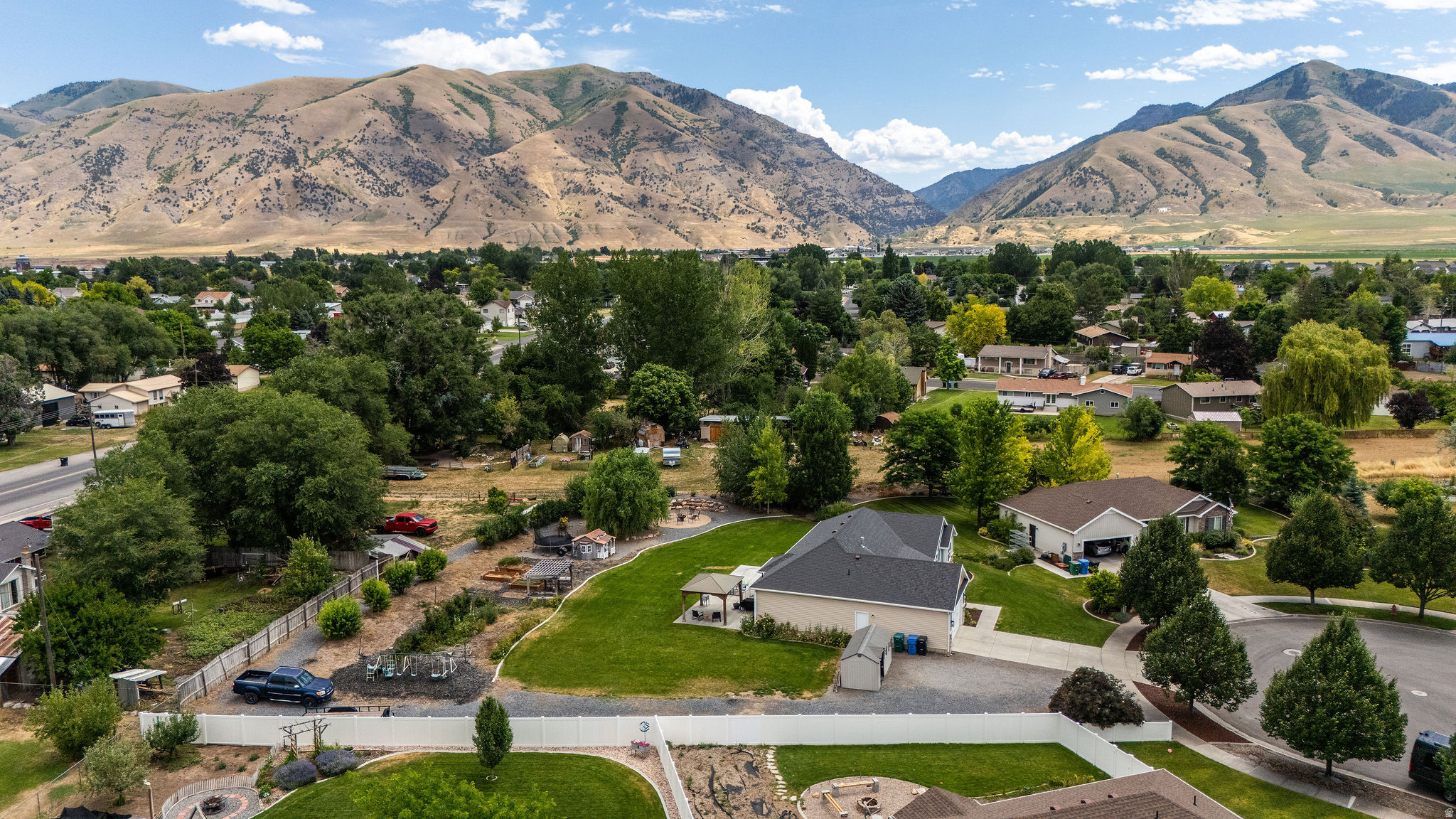 main property photo 62