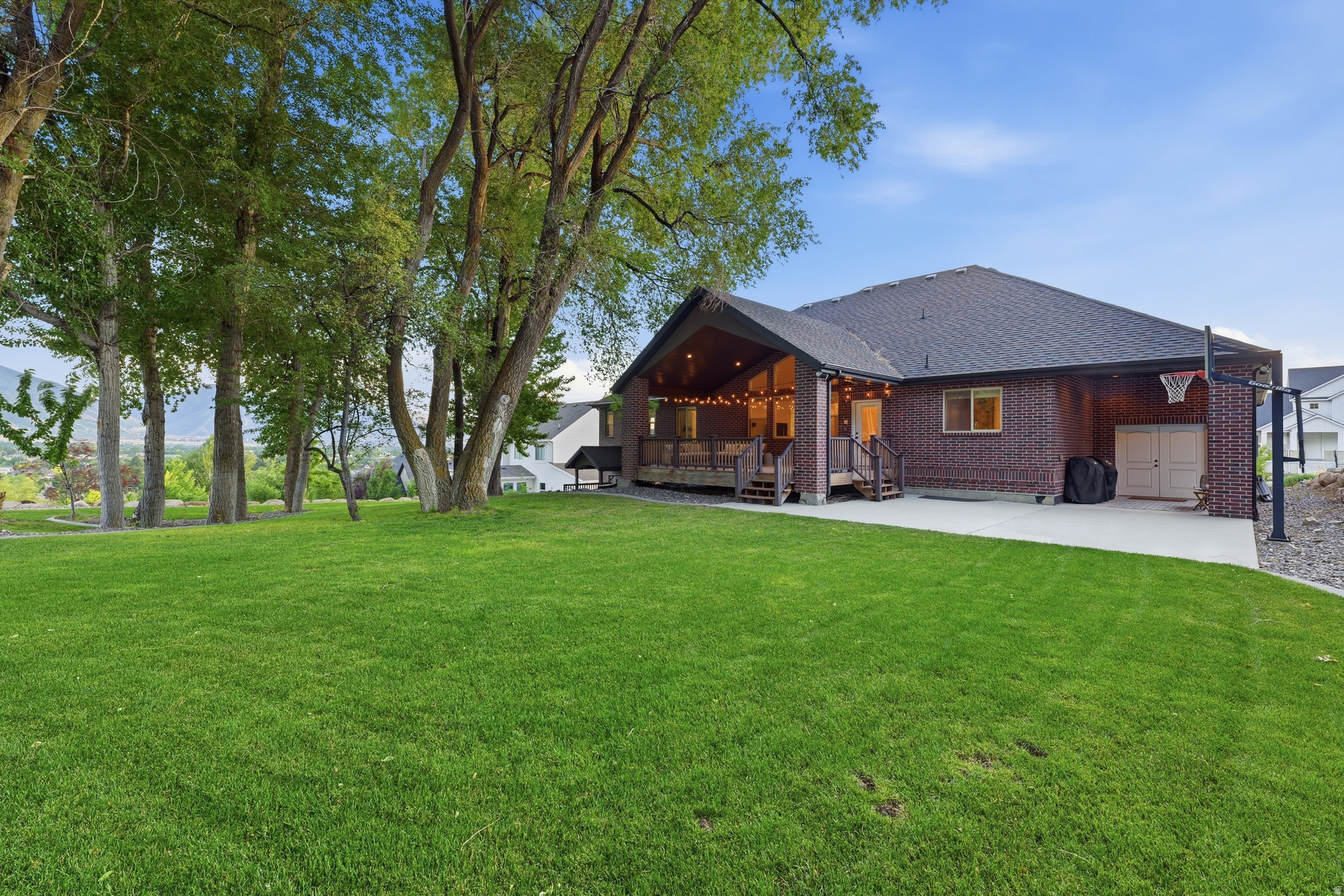 main property photo 50