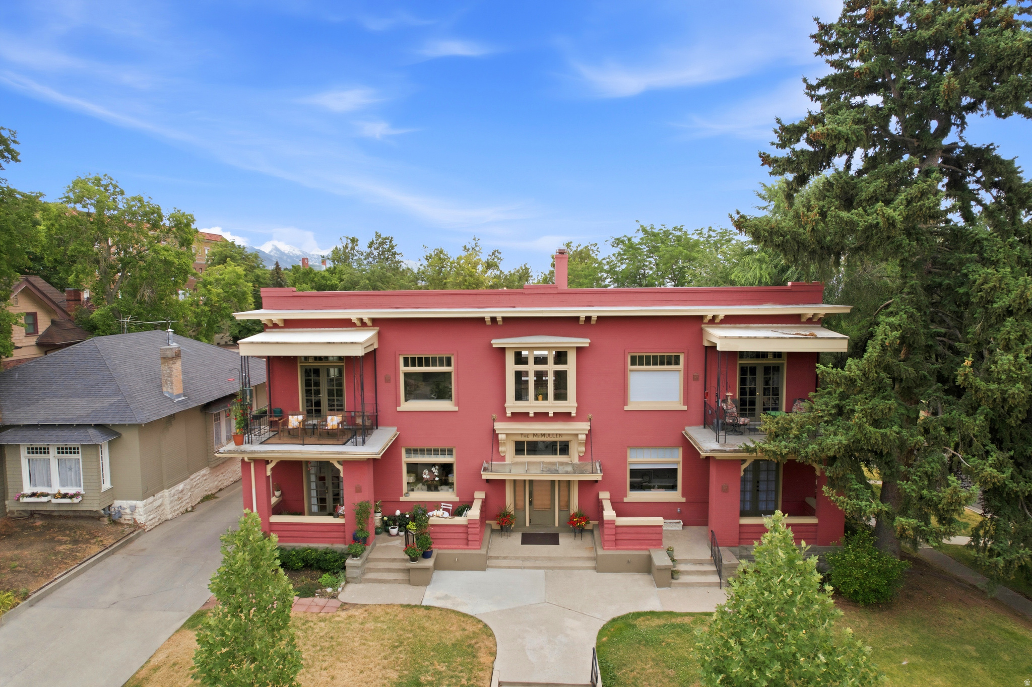 main property photo 23