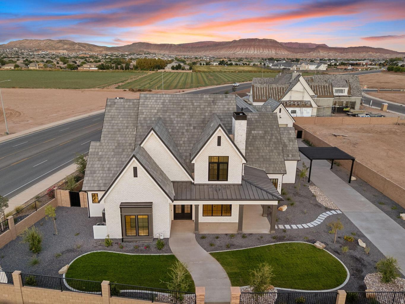 main property photo 4