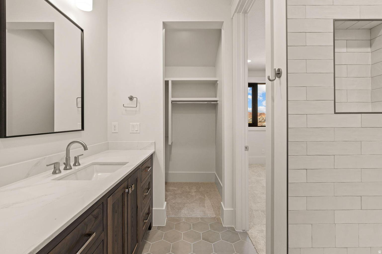 main property photo 68