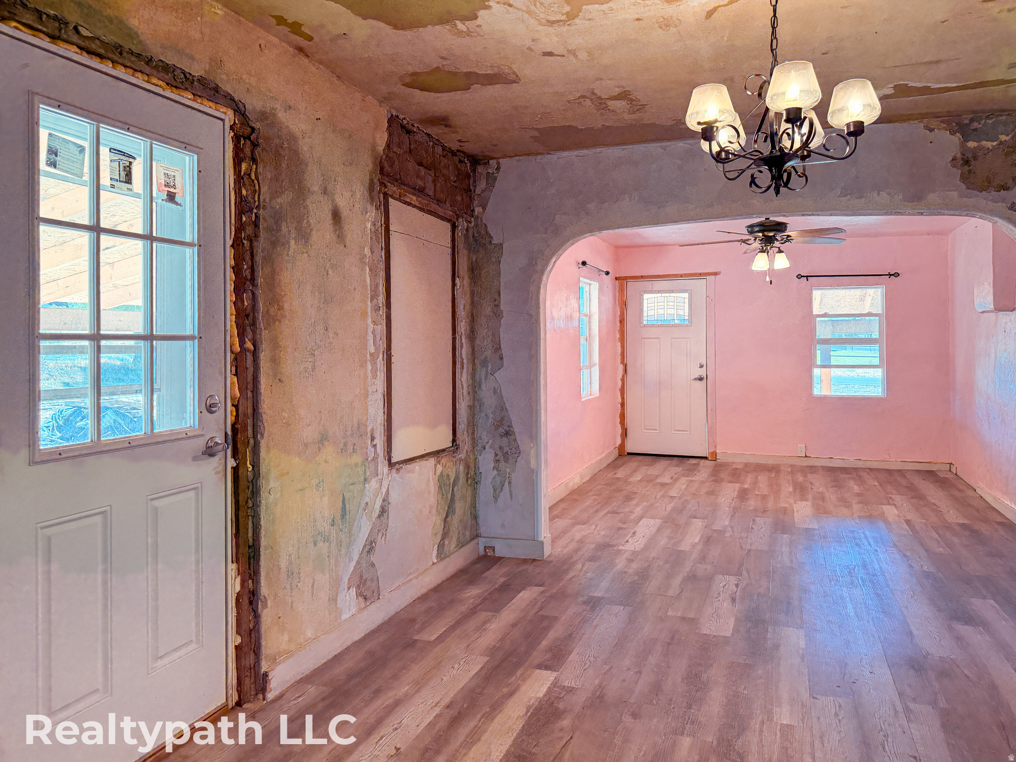 main property photo 18