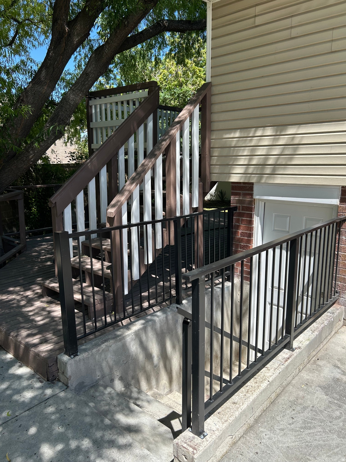 main property photo 29