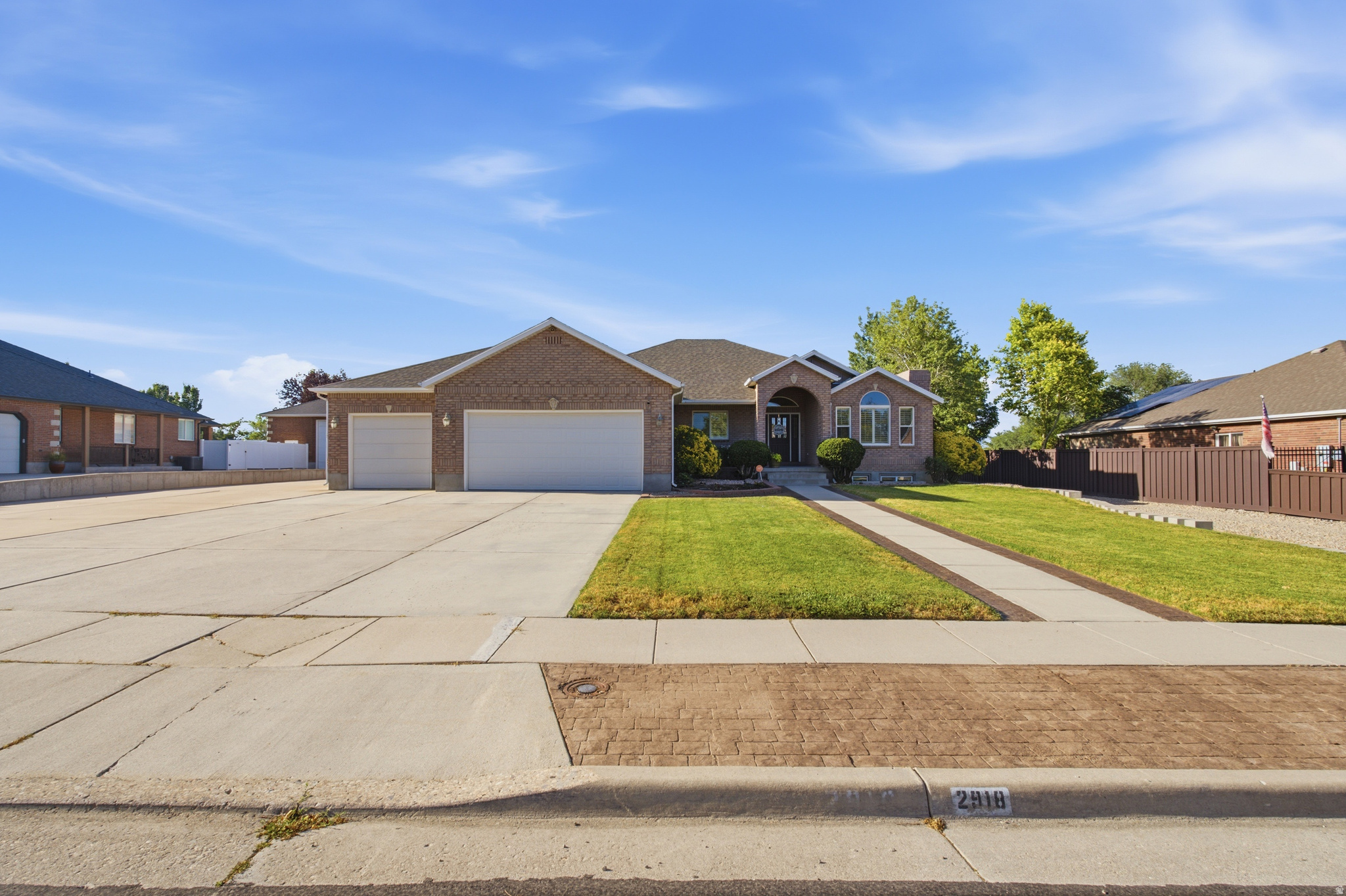 main property photo 25