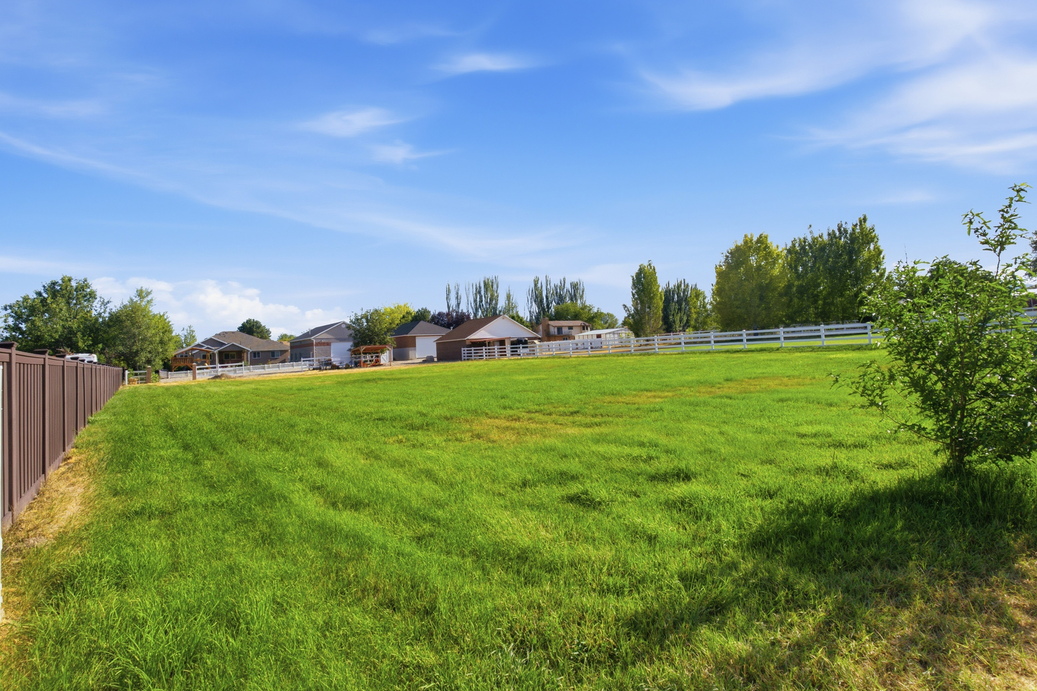 main property photo 57