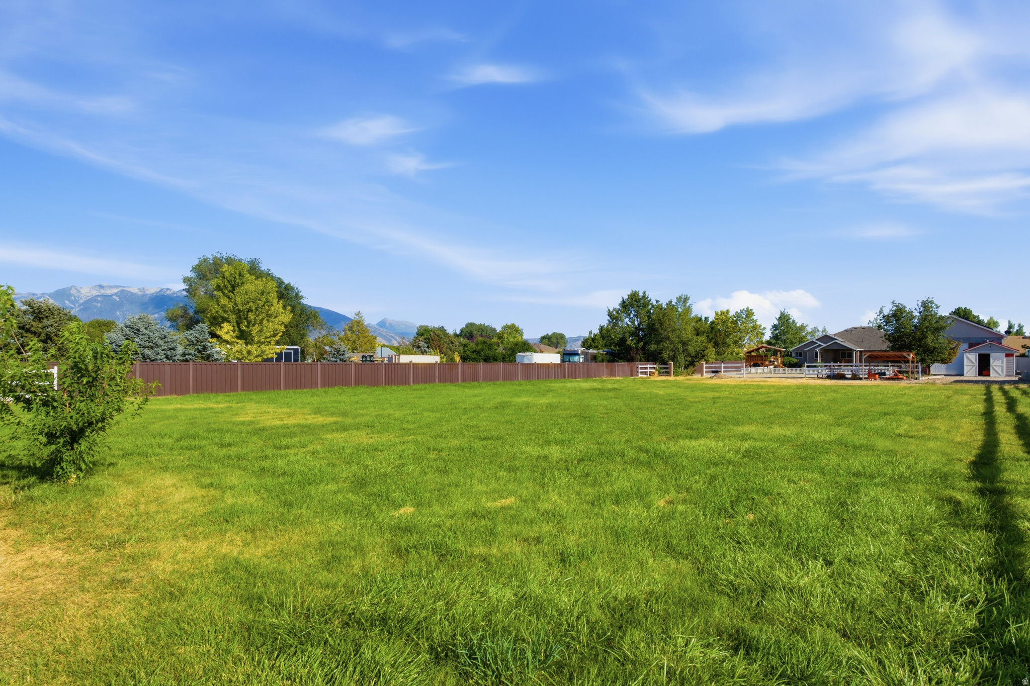 main property photo 59