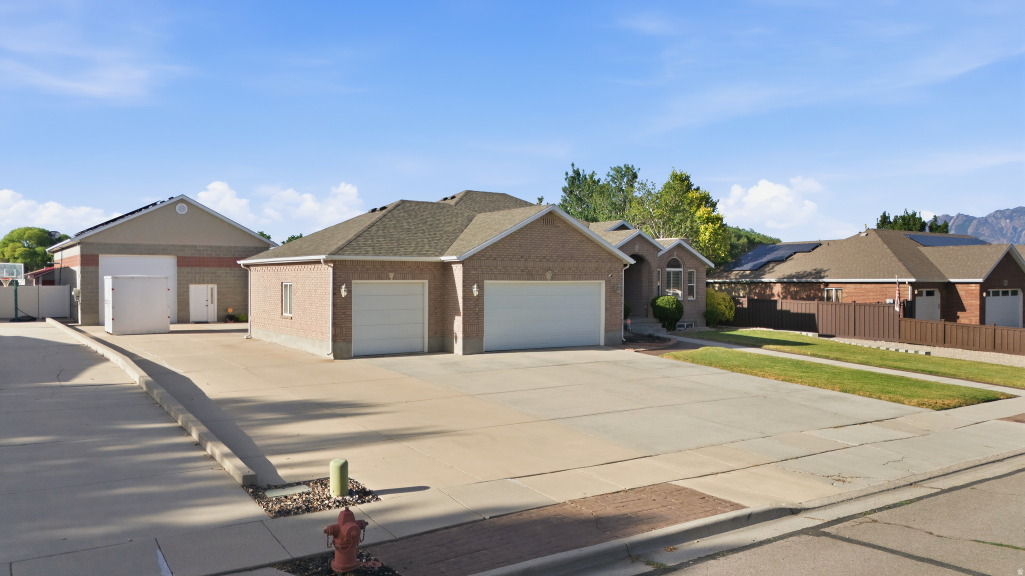 main property photo 67