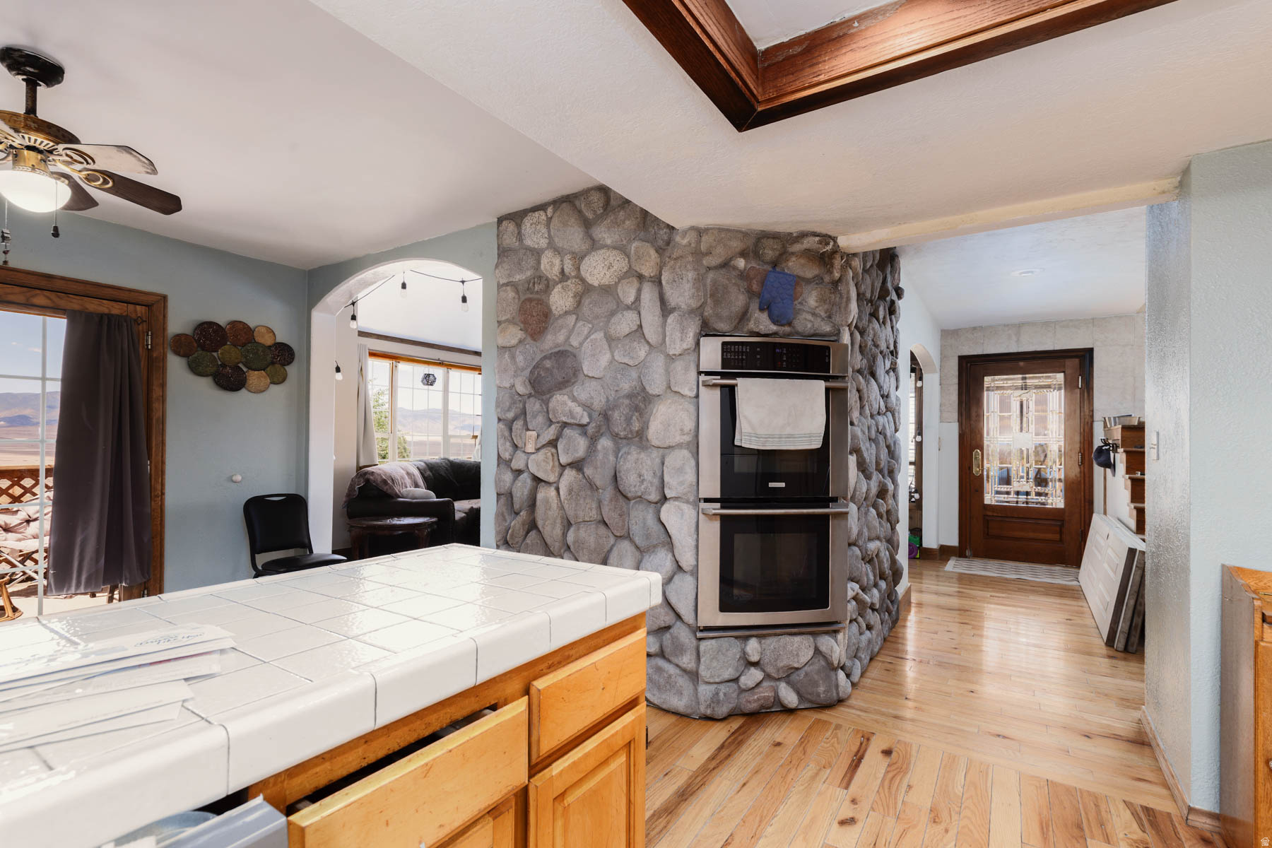 main property photo 8