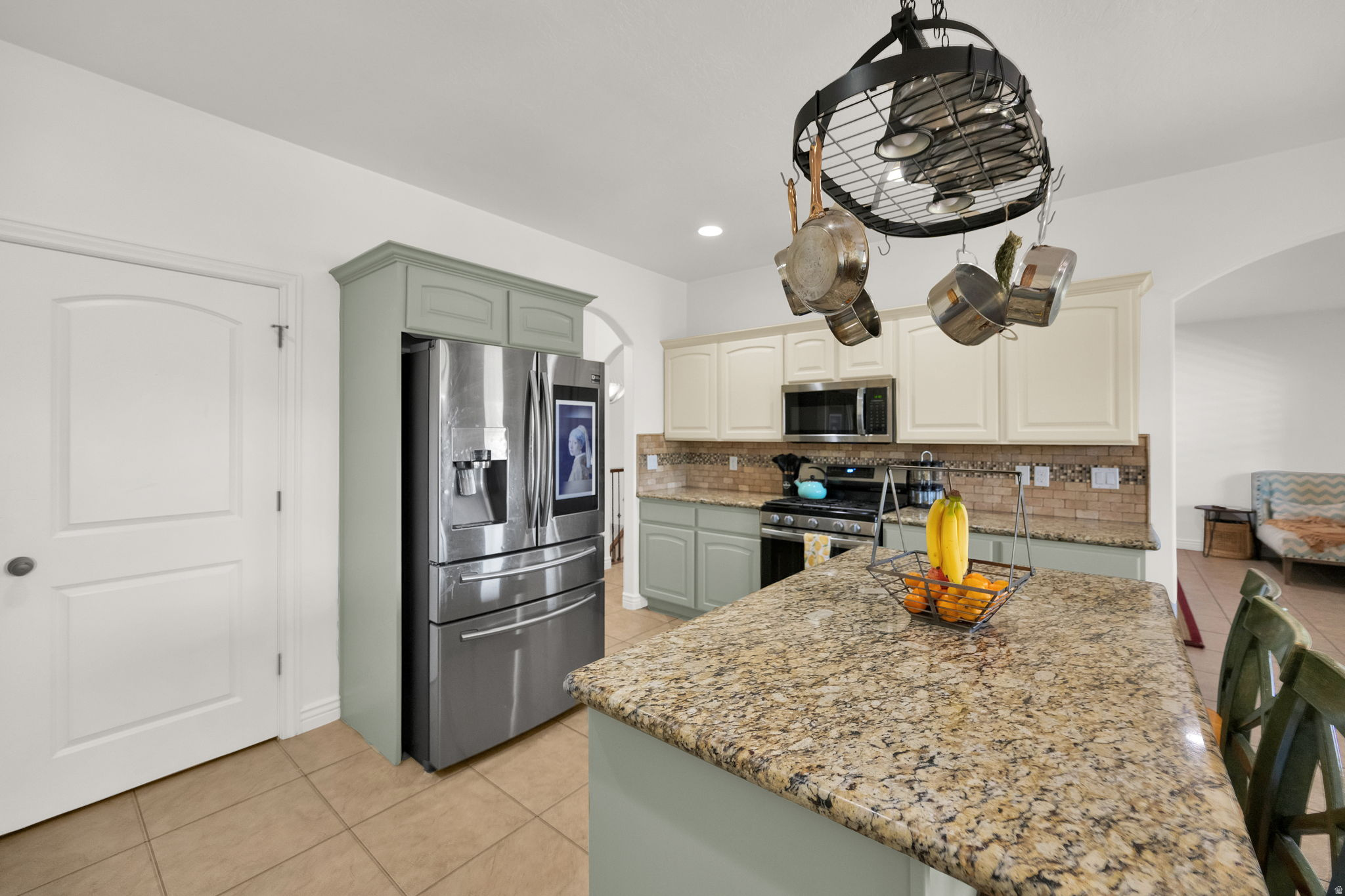 main property photo 19