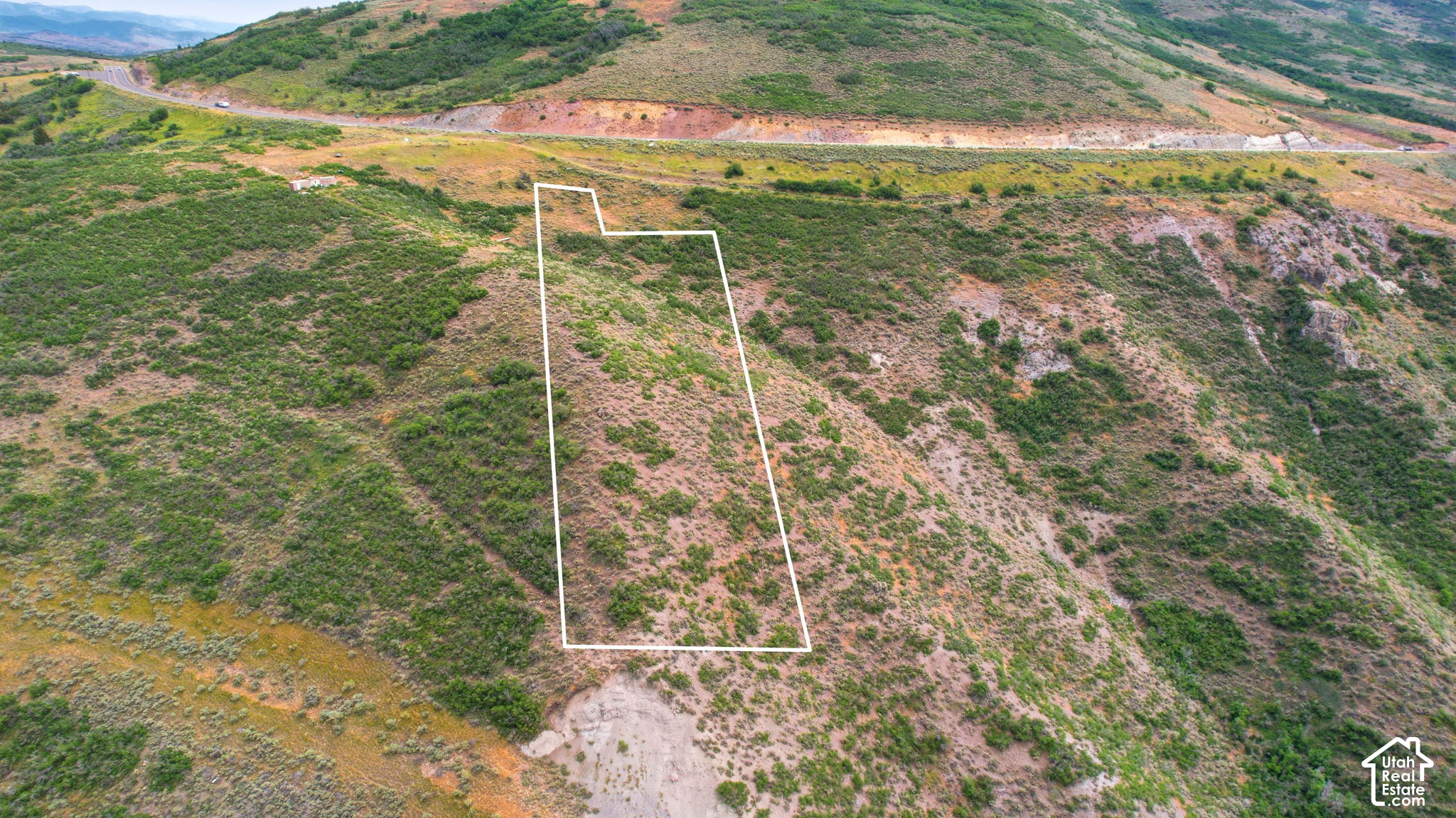 main property photo 7
