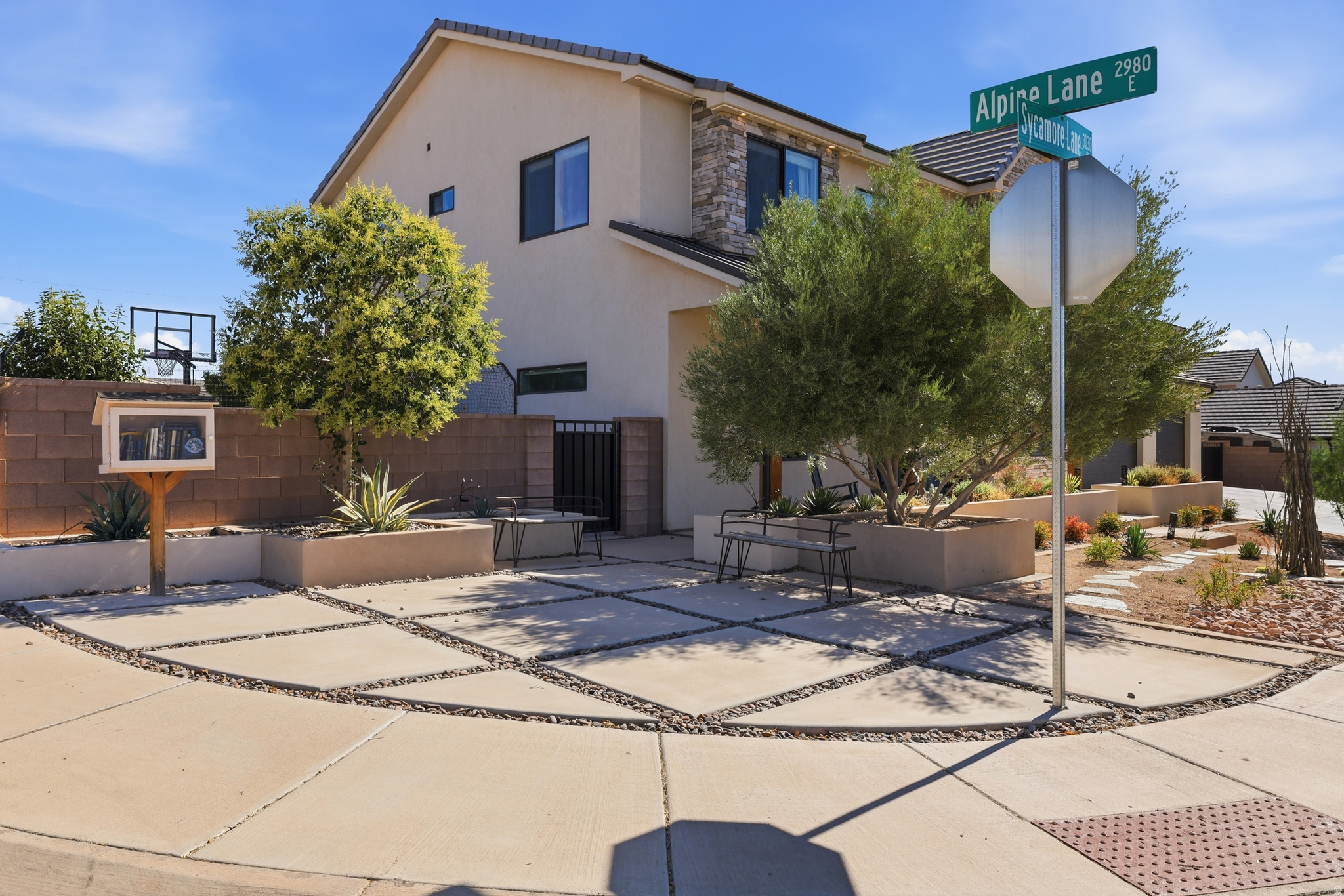 main property photo 6