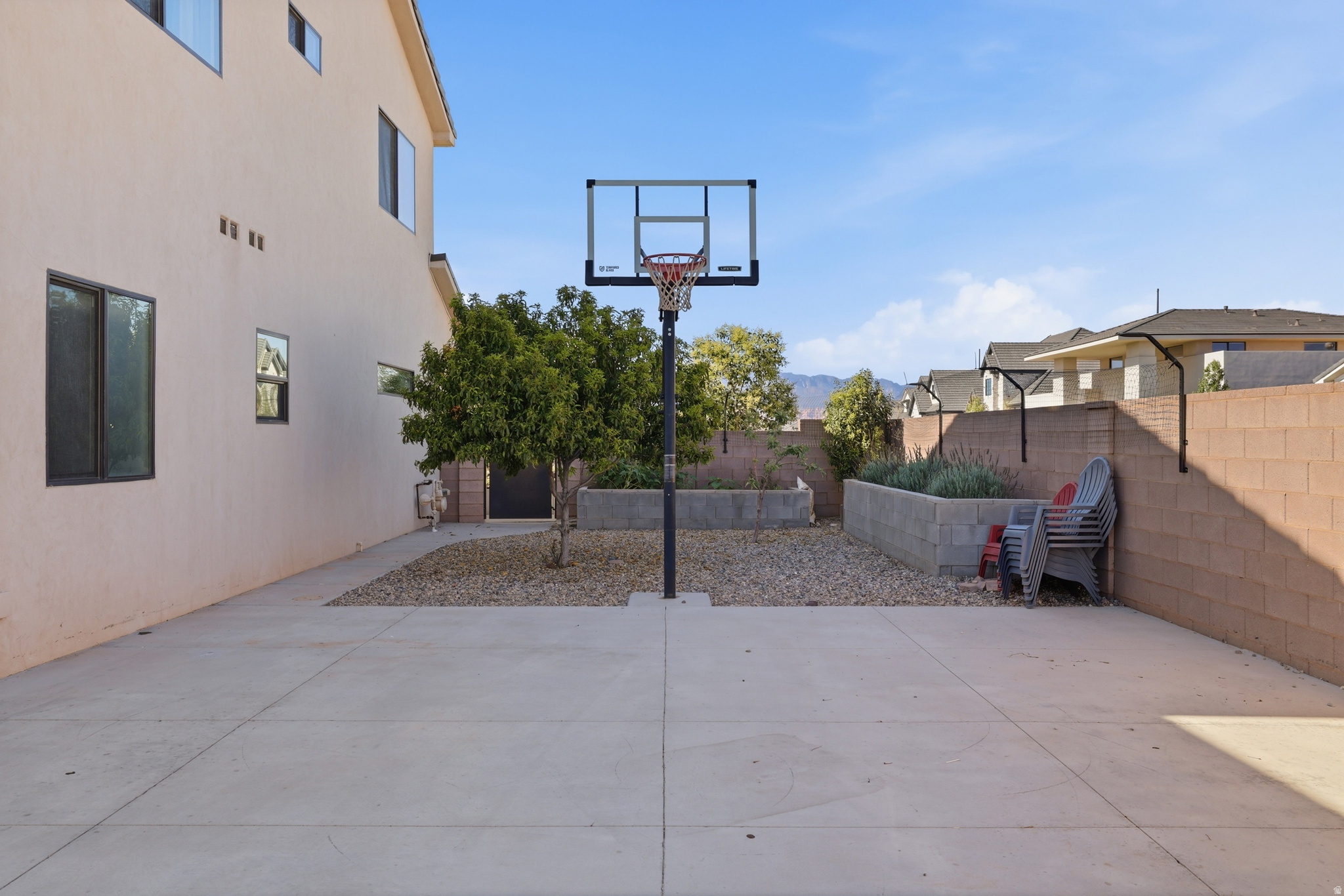 main property photo 65