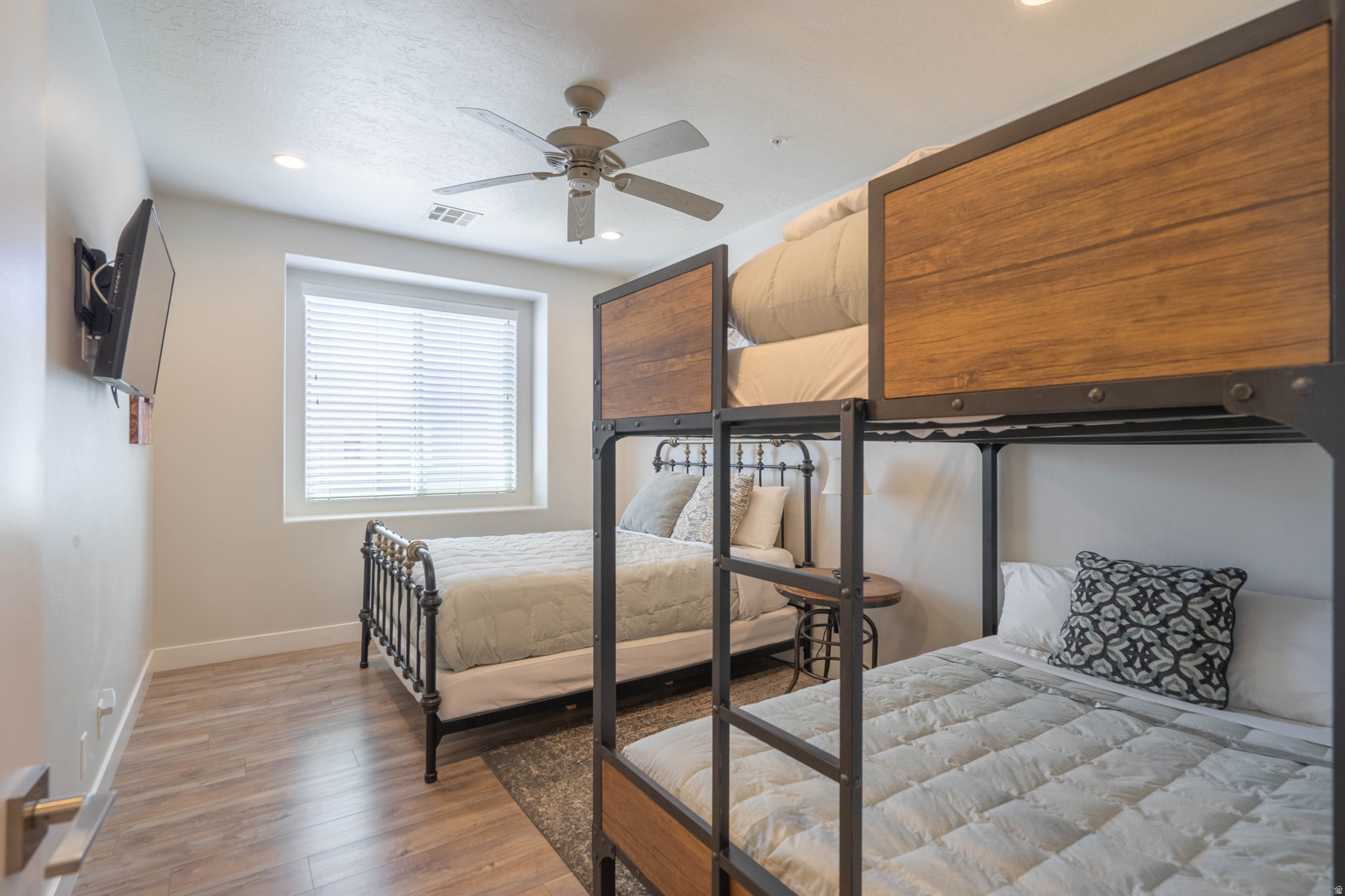main property photo 83