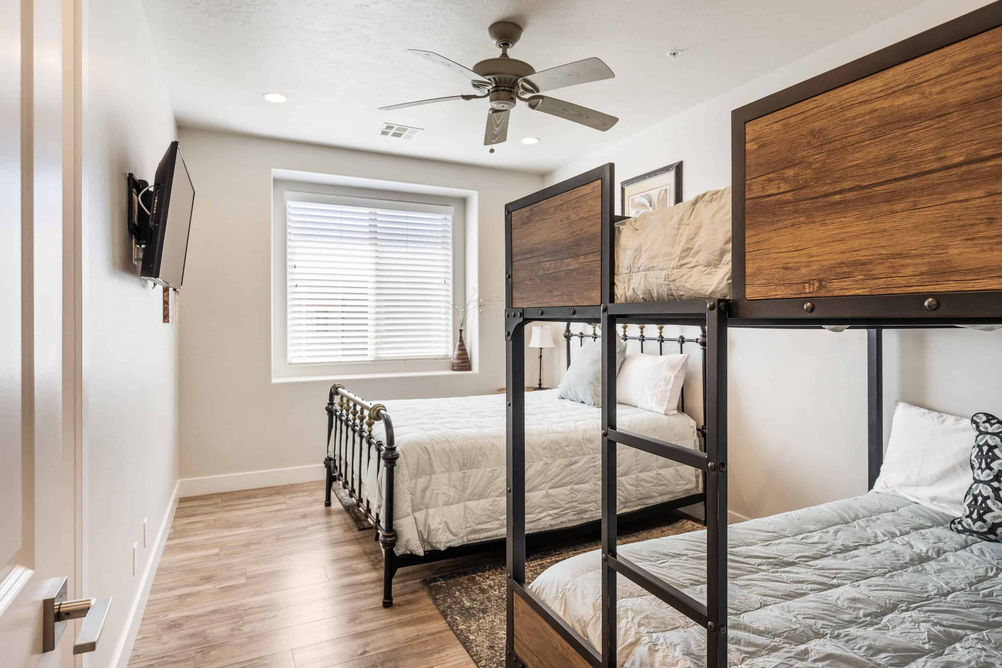 main property photo 84