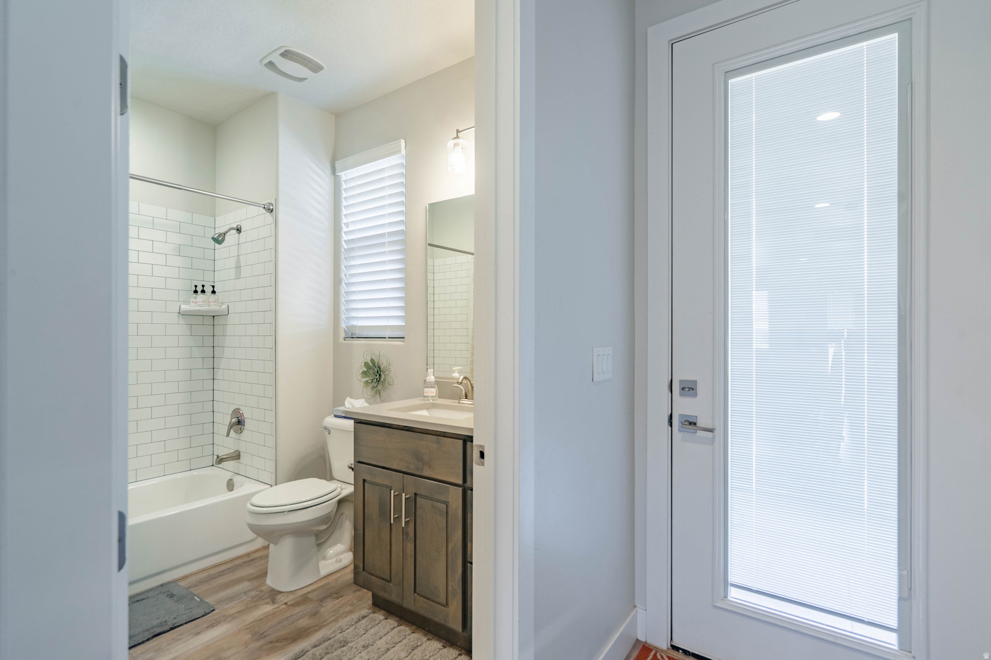main property photo 93