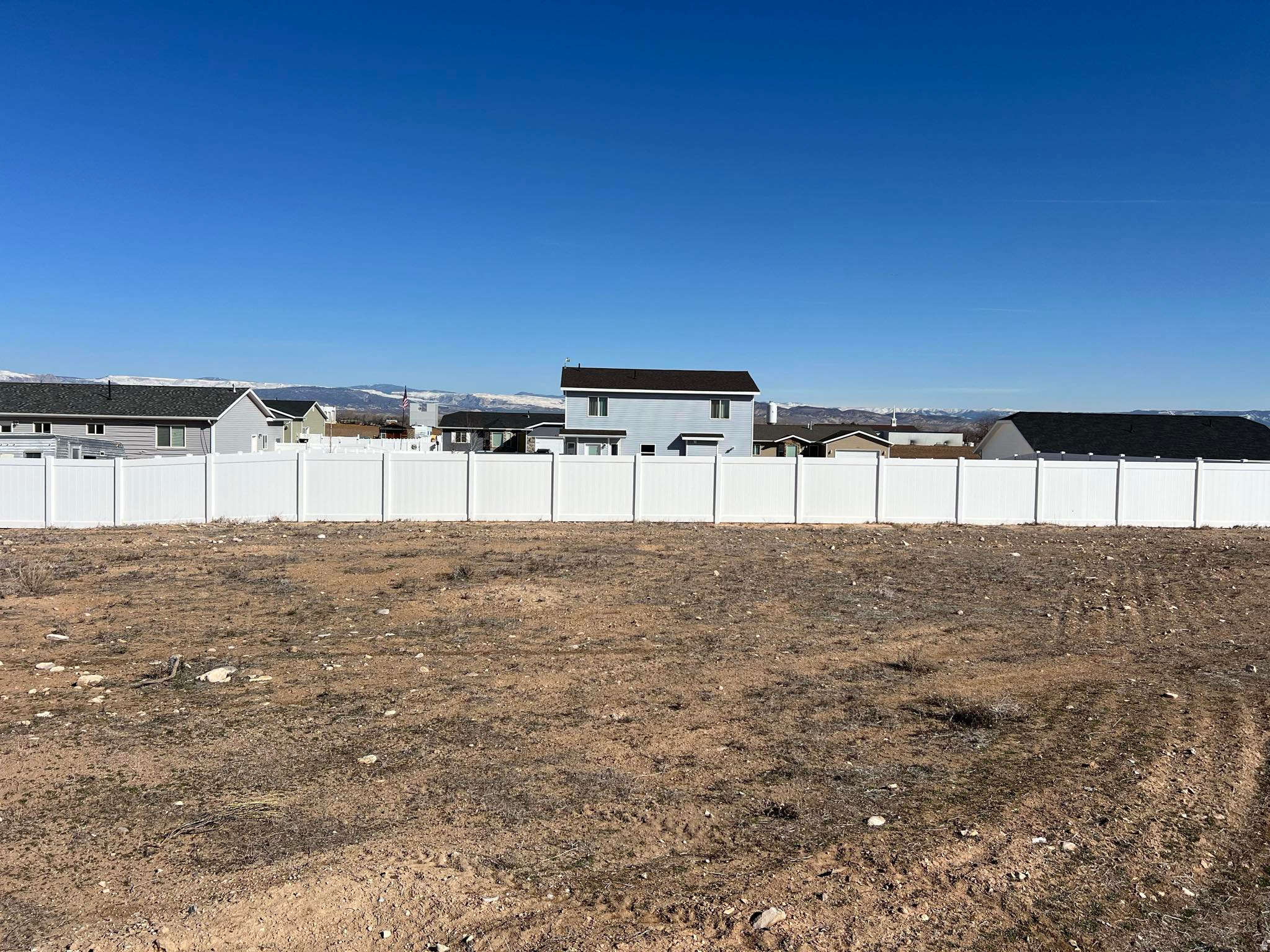 main property photo 8