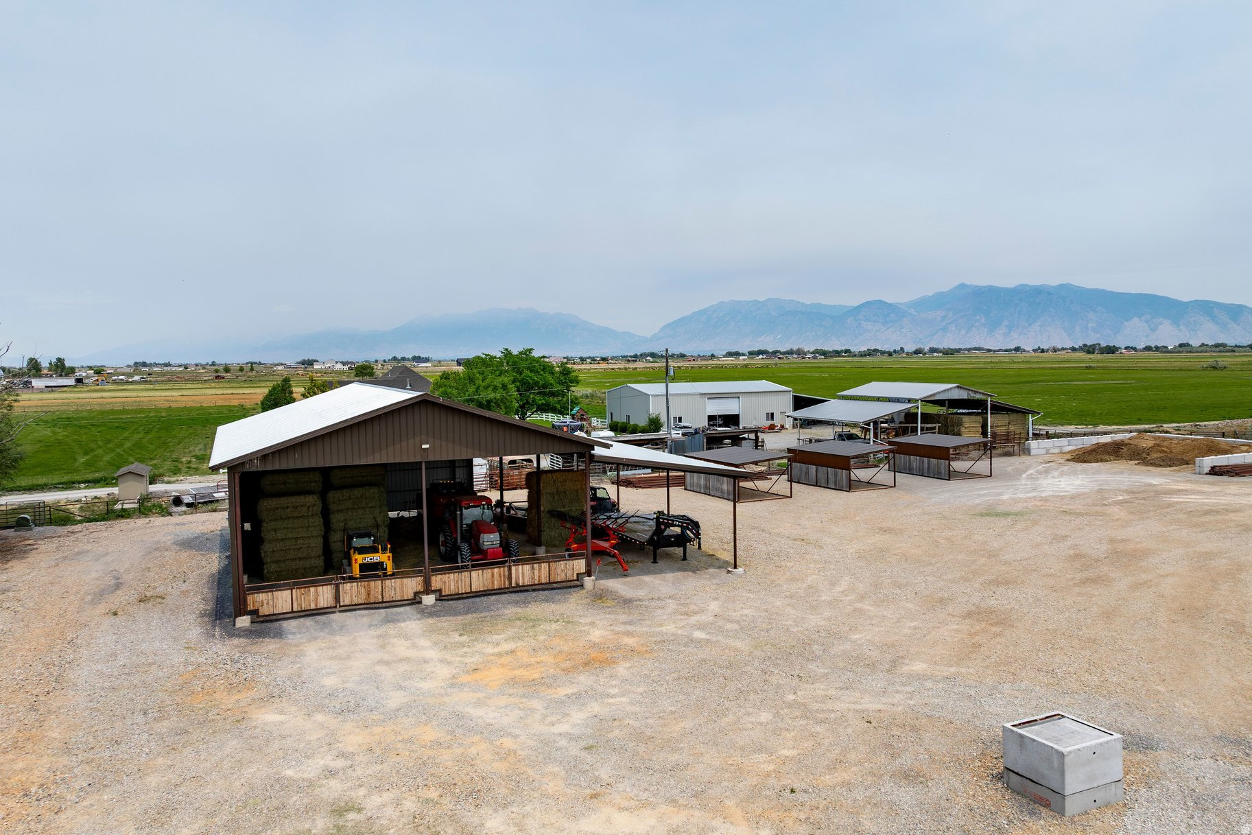main property photo 30