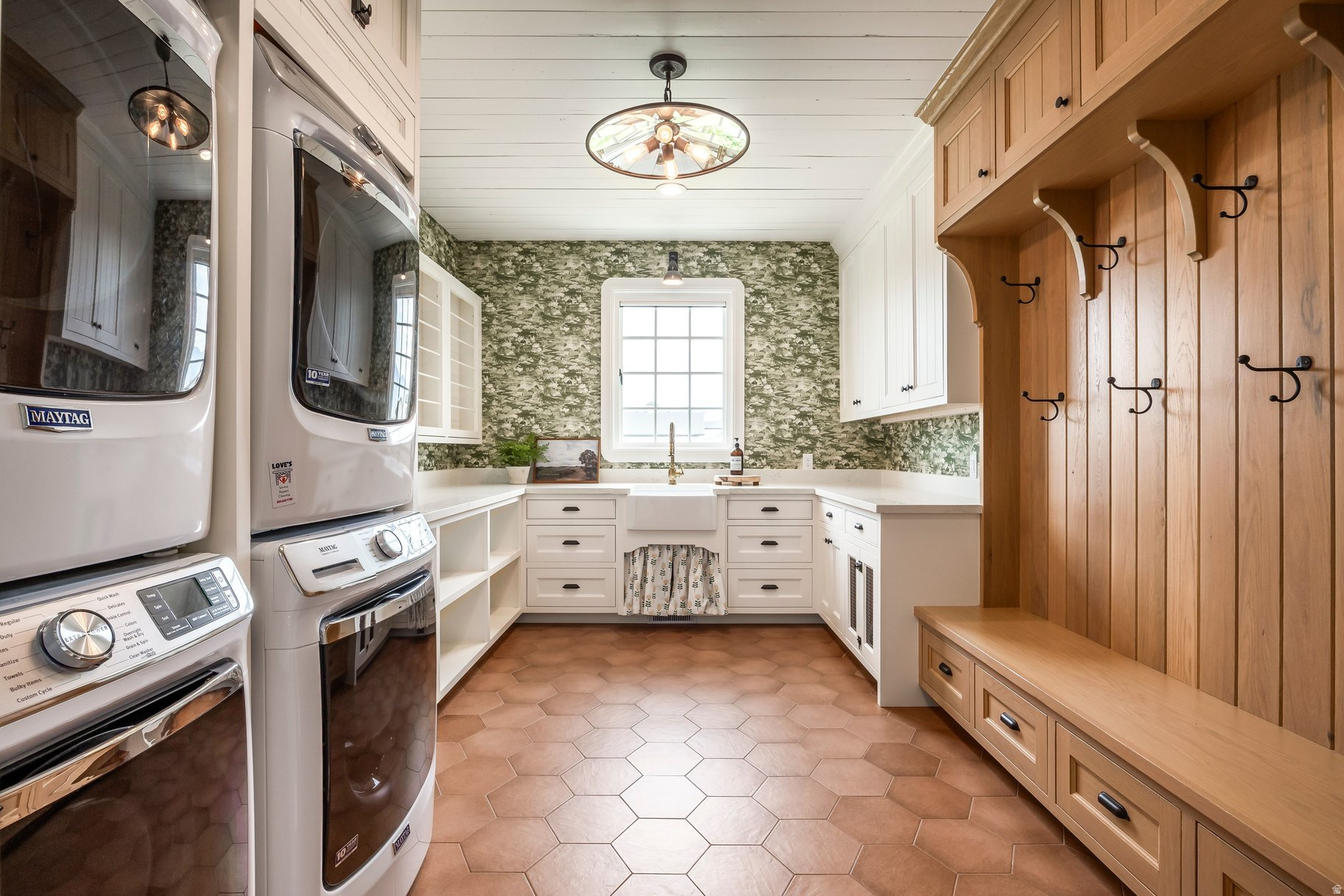 main property photo 62