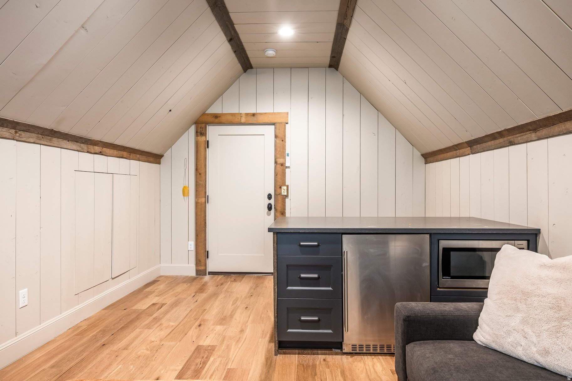 main property photo 68