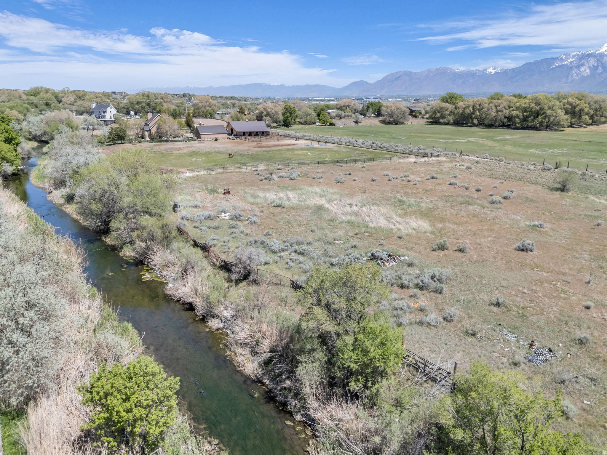 main property photo 12