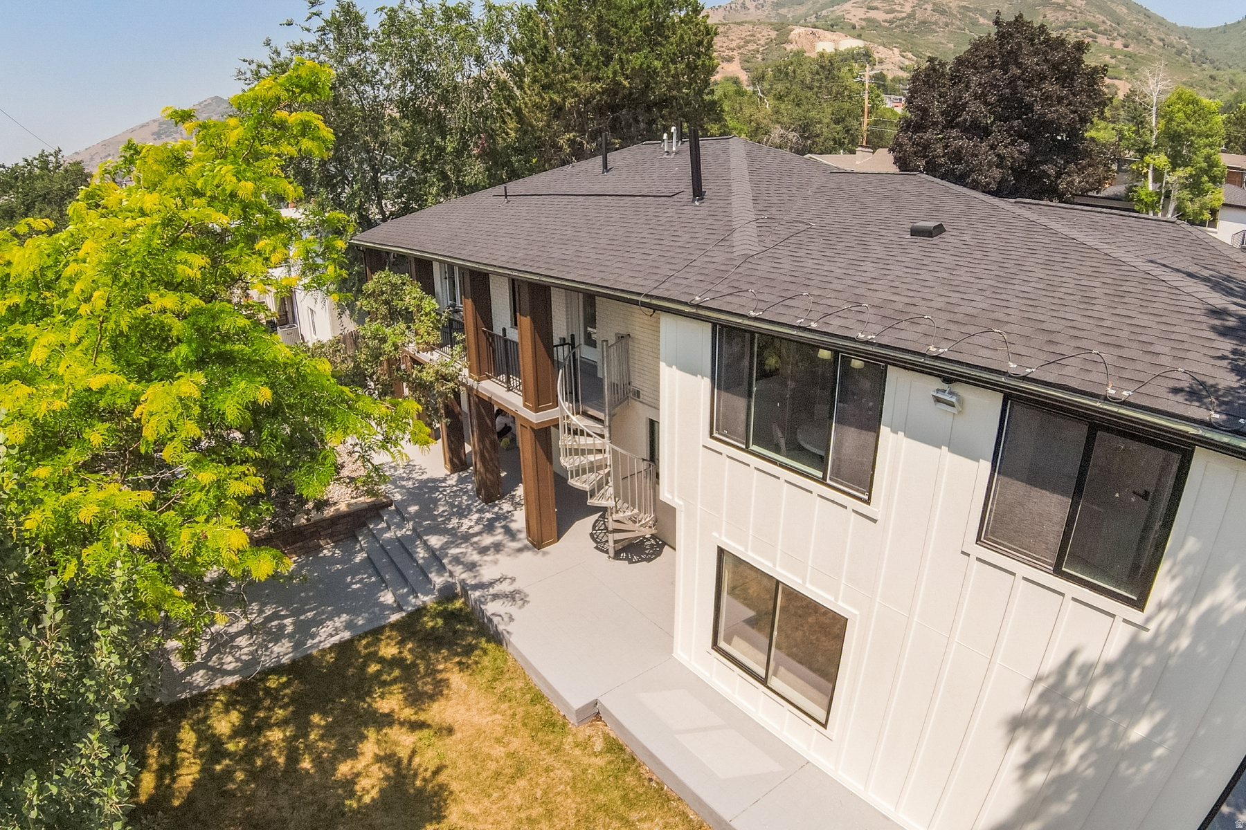 main property photo 57