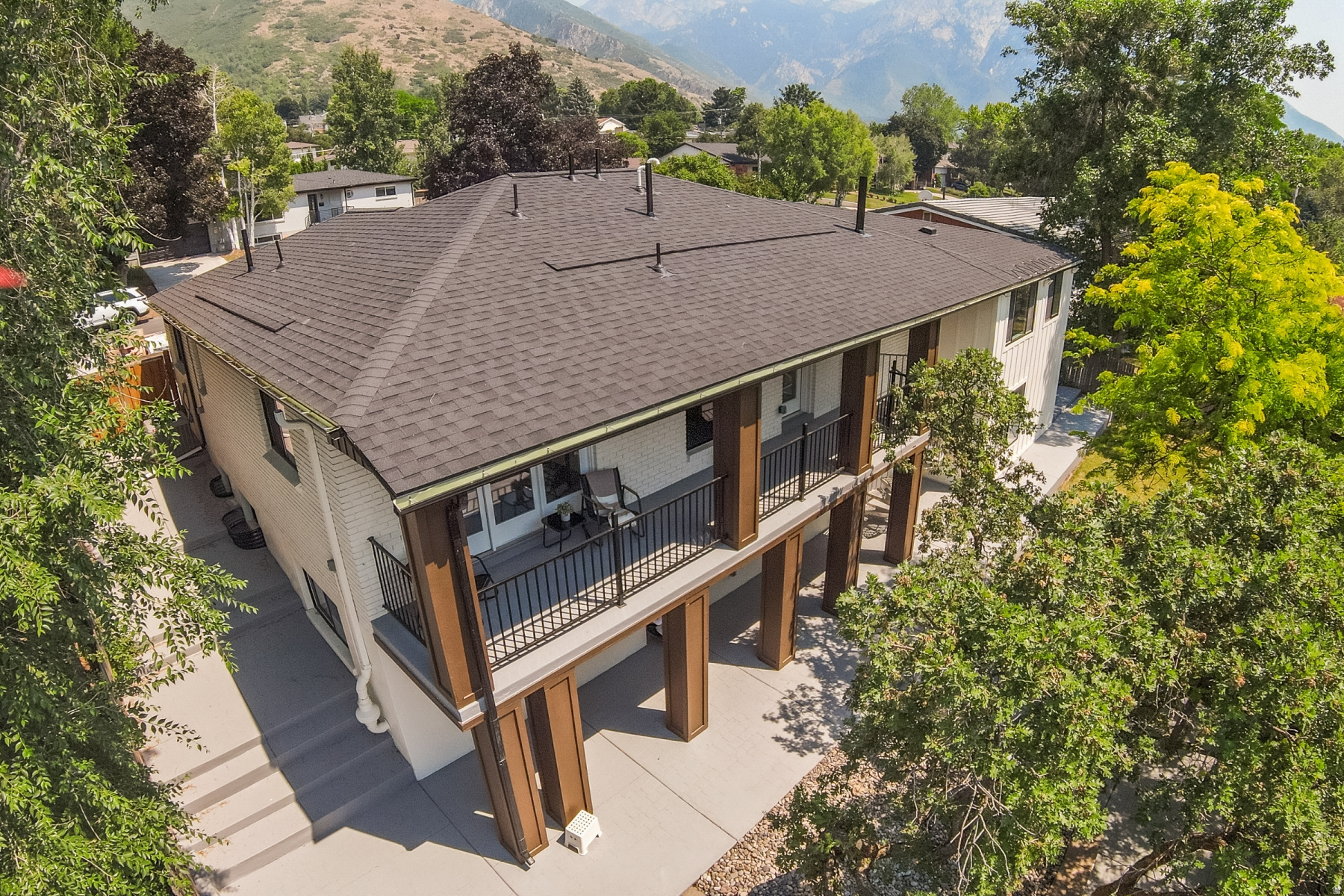 main property photo 58