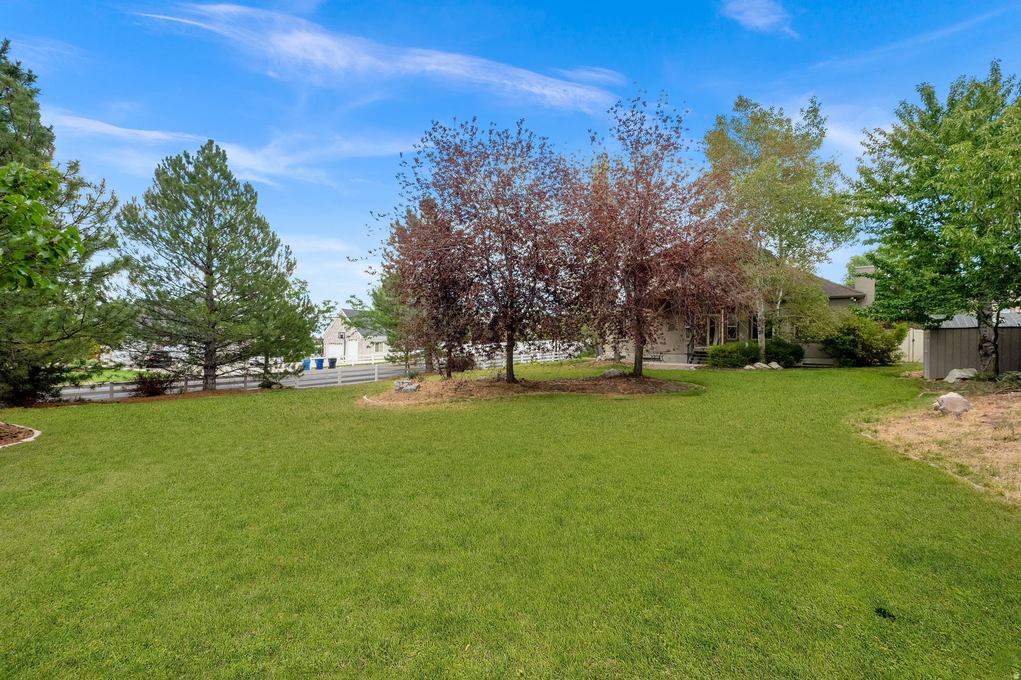 main property photo 32
