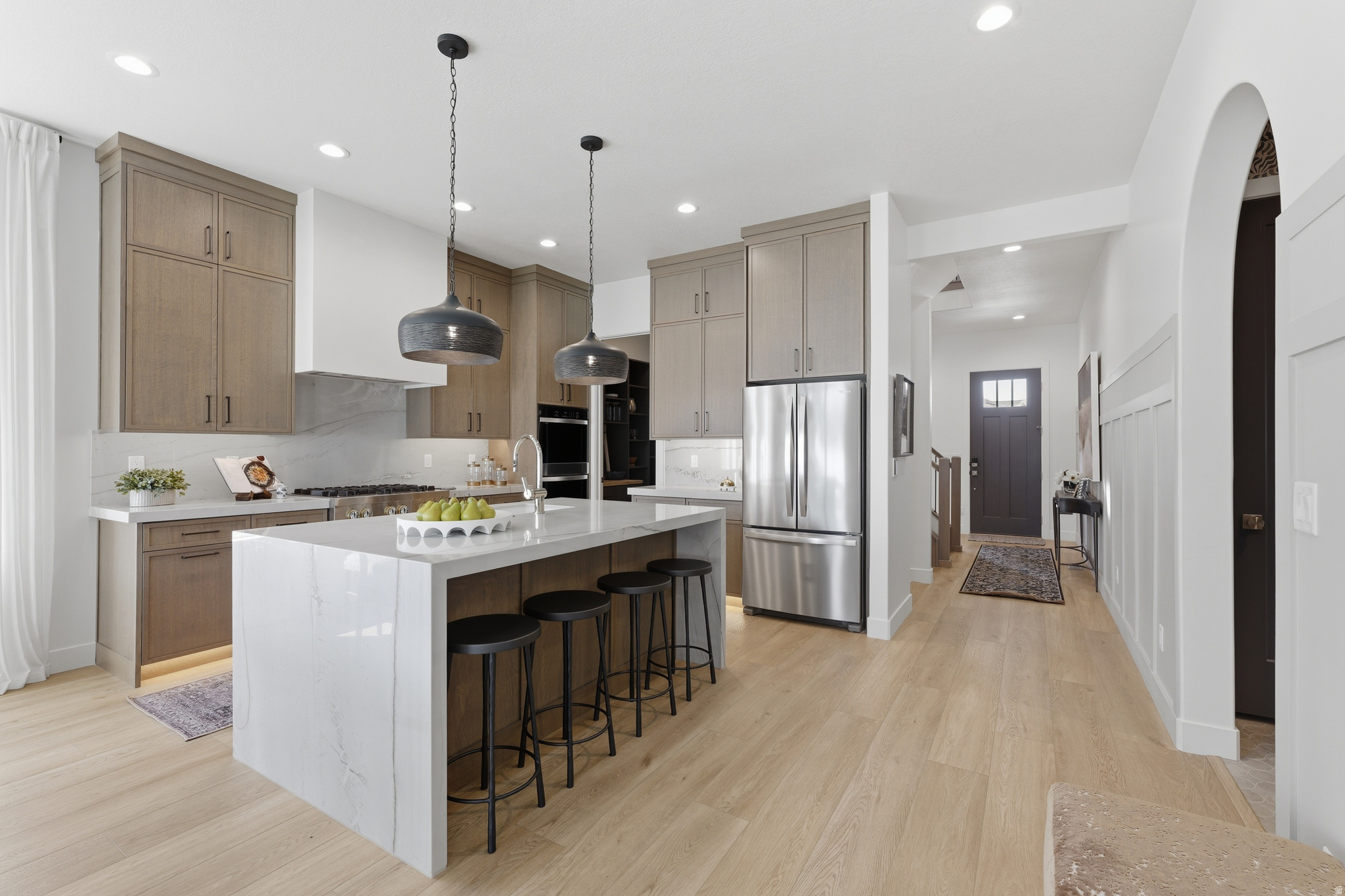 main property photo 6