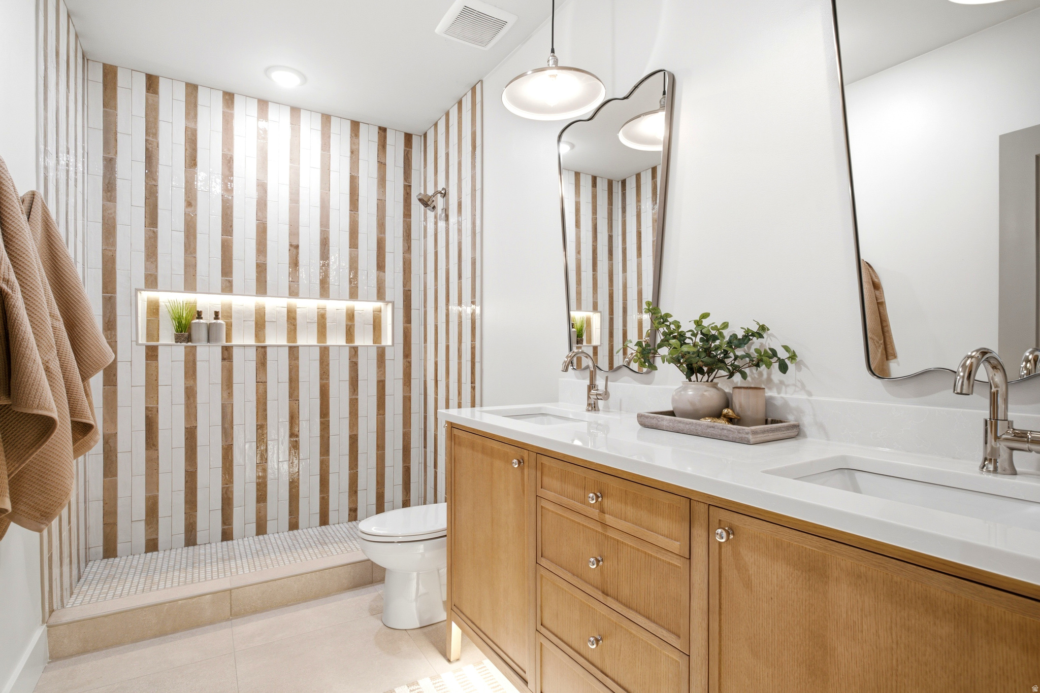 main property photo 63