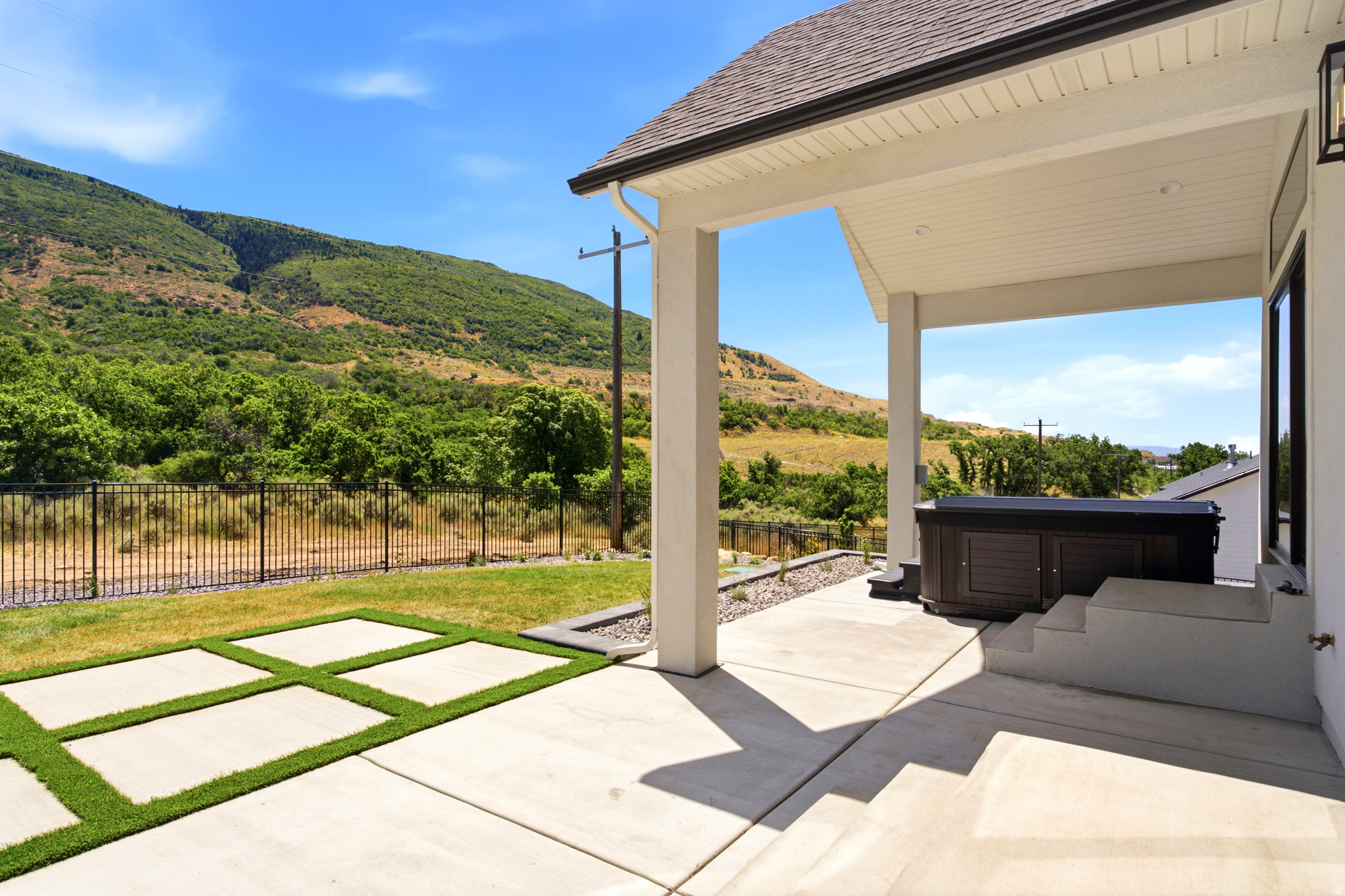 main property photo 77