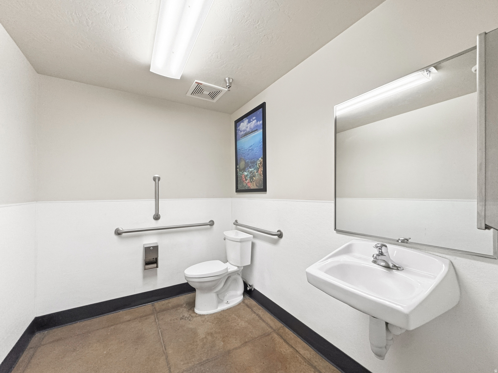 main property photo 87
