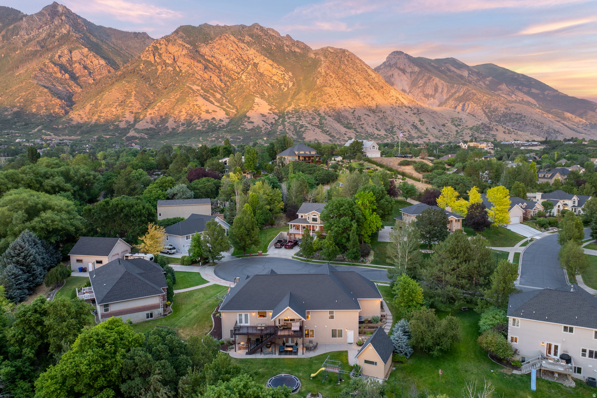 main property photo 36