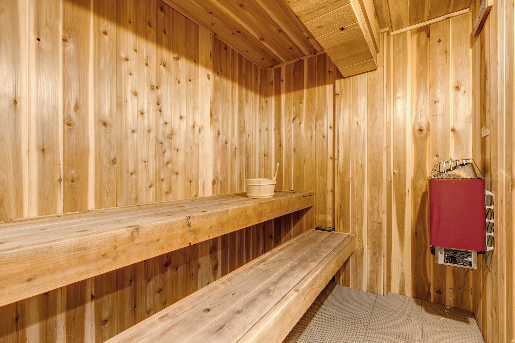main property photo 59