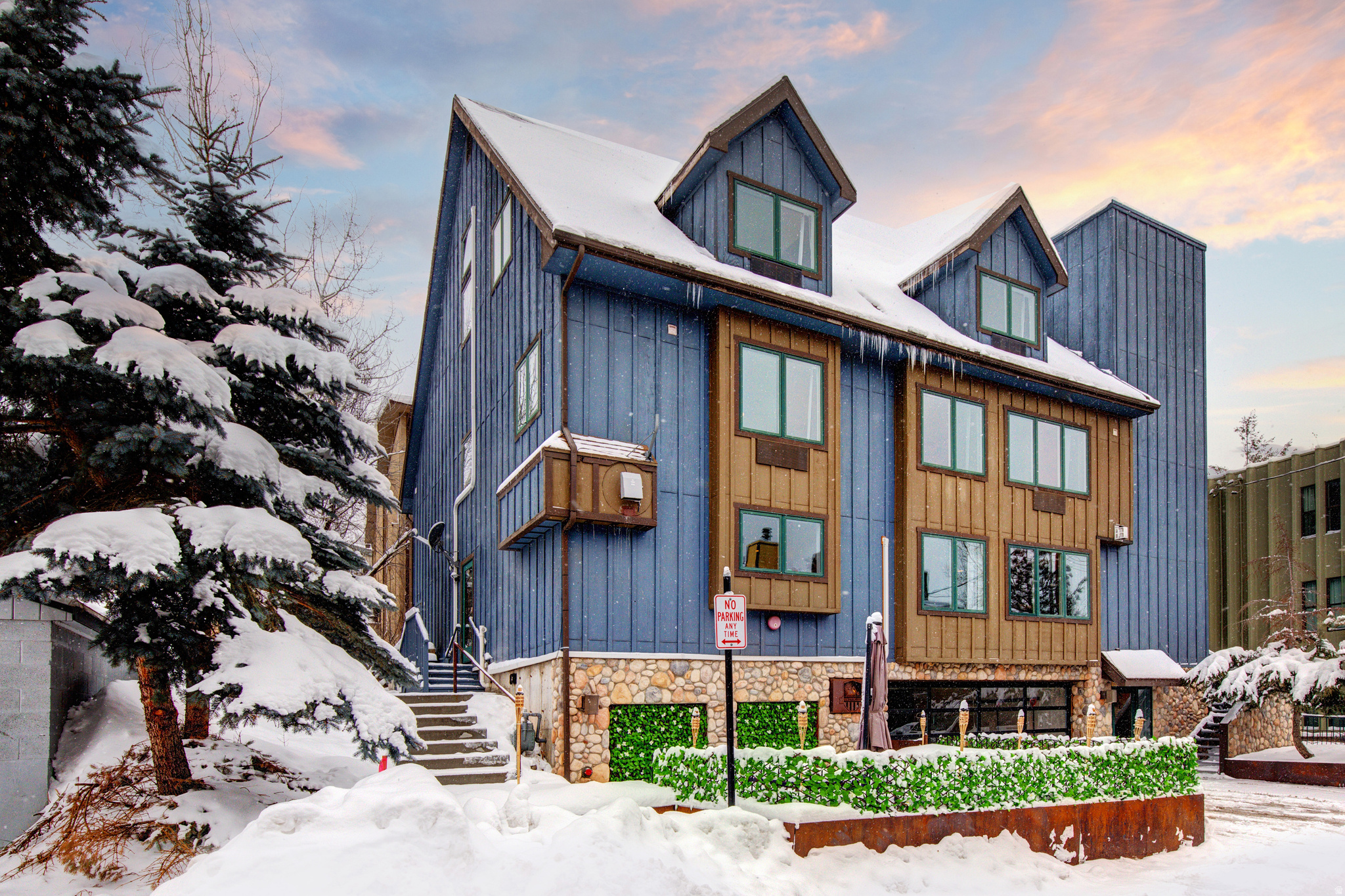 main property photo 60
