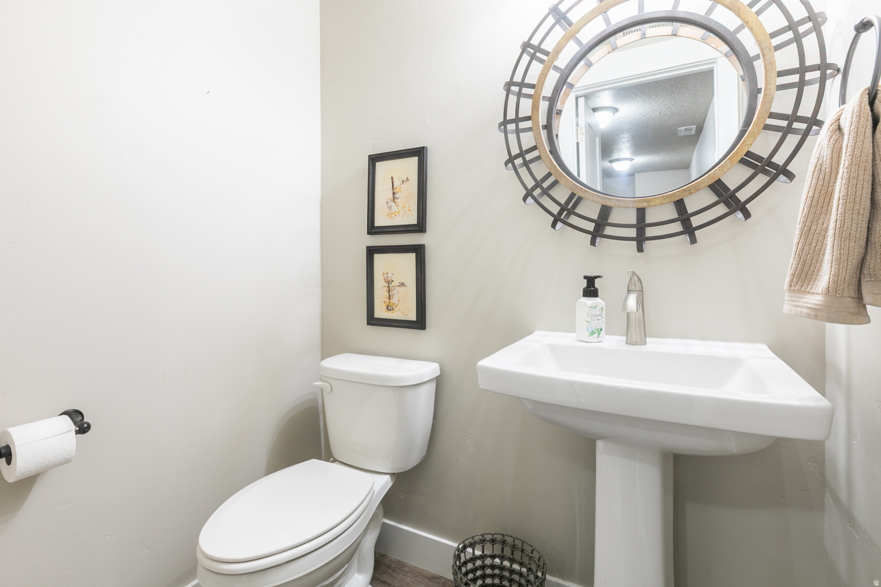 main property photo 39