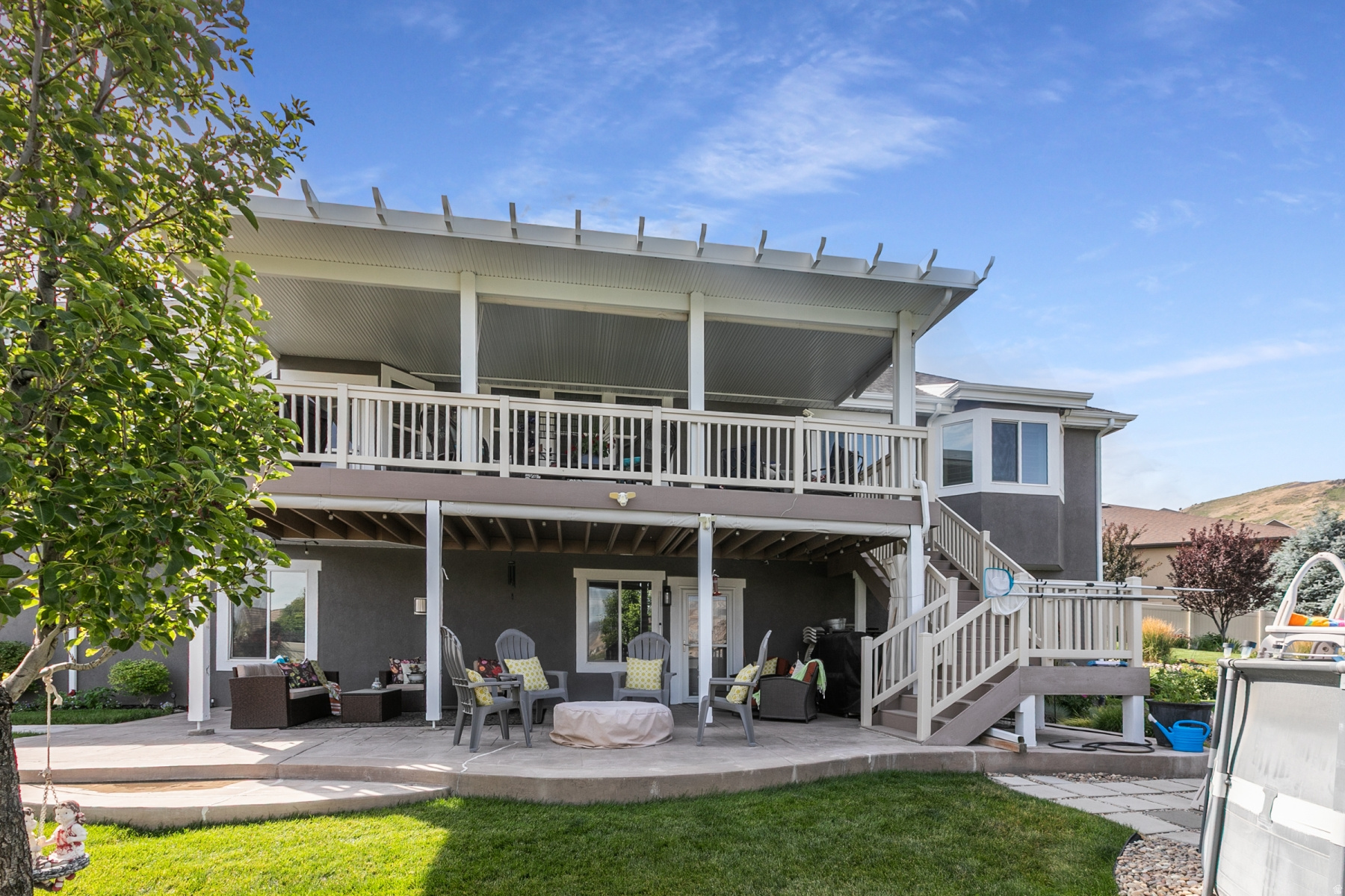 main property photo 59