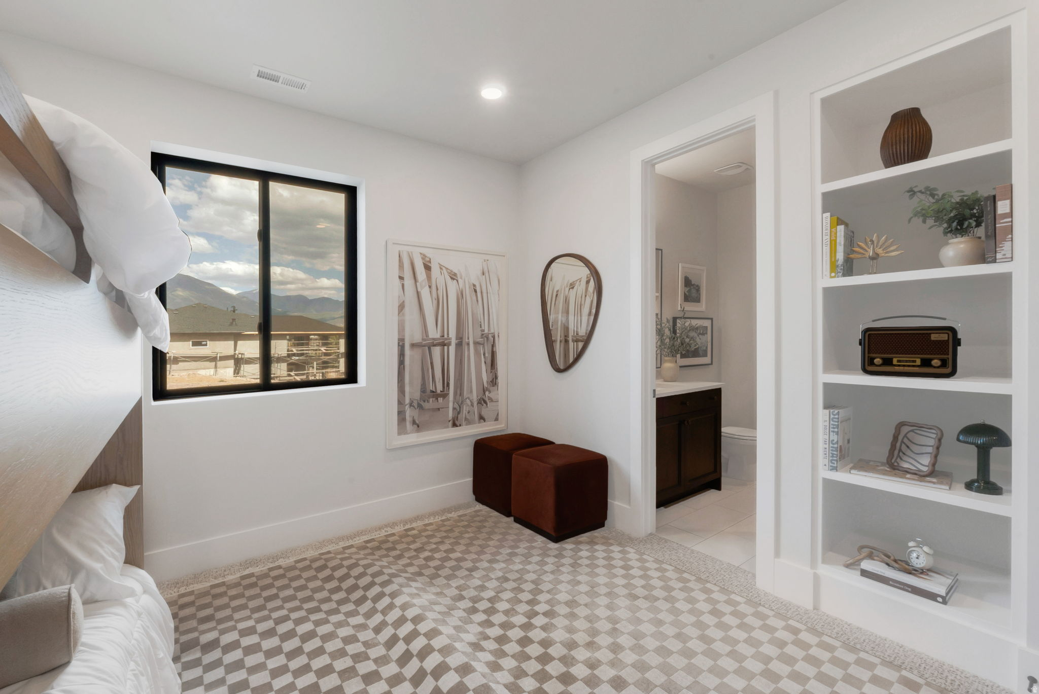 main property photo 75