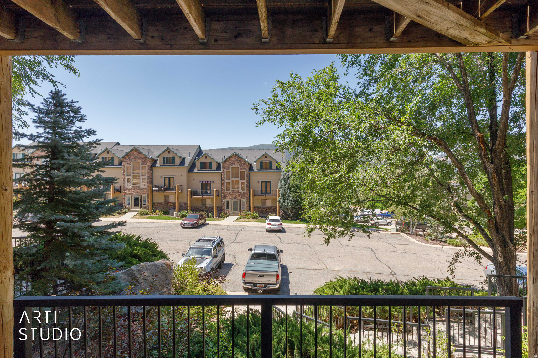 main property photo 22