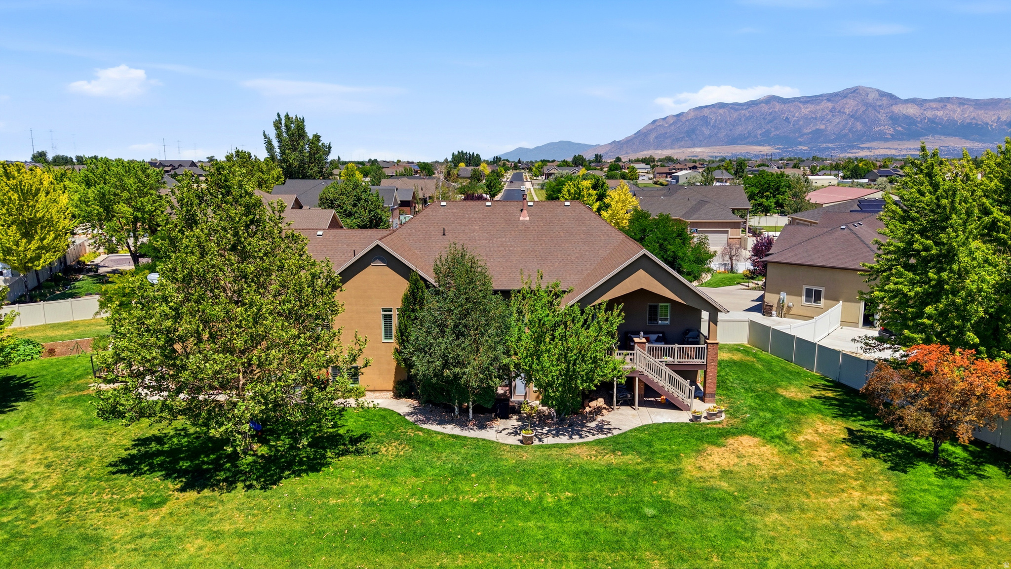 main property photo 68