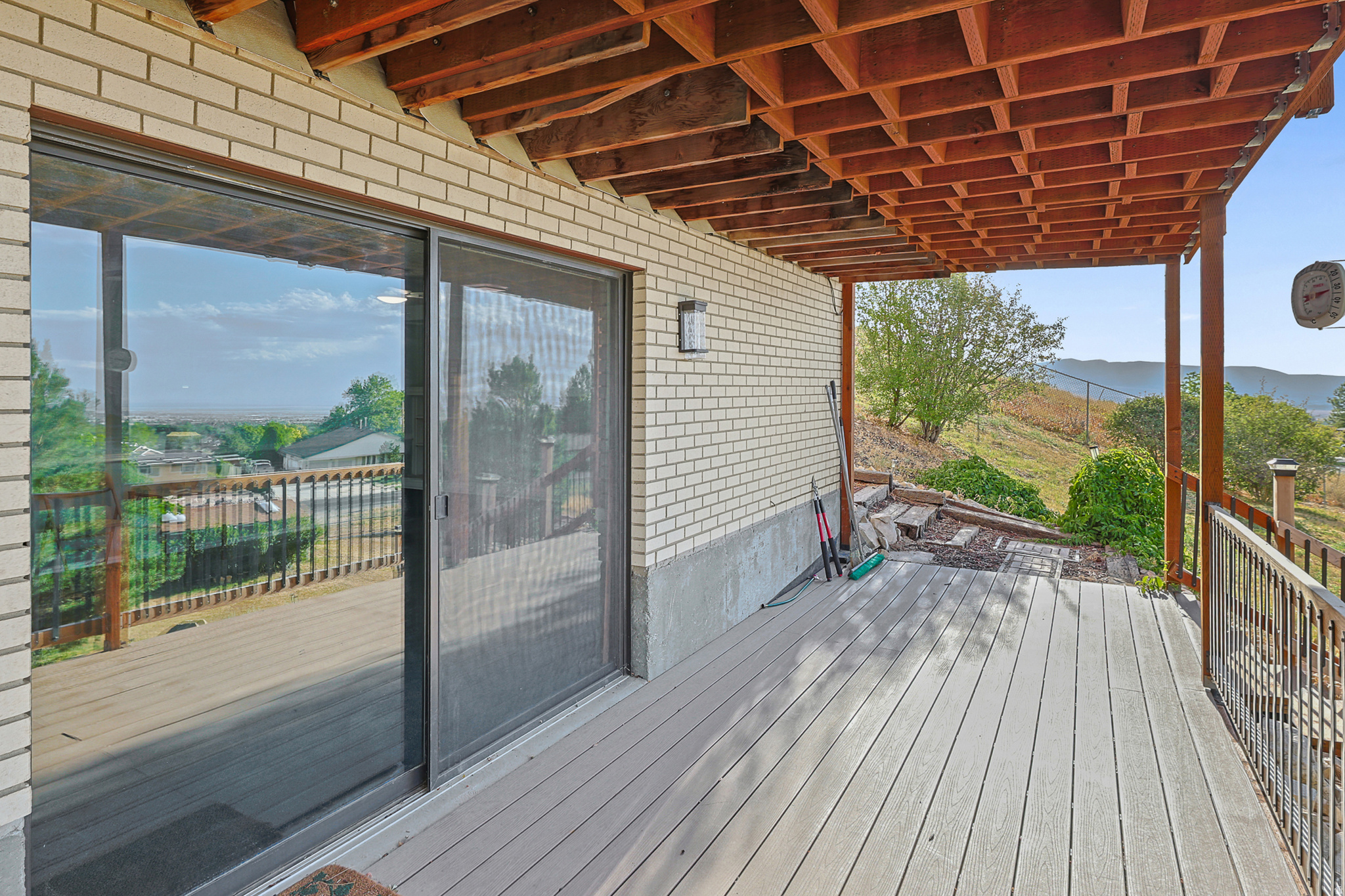 main property photo 61