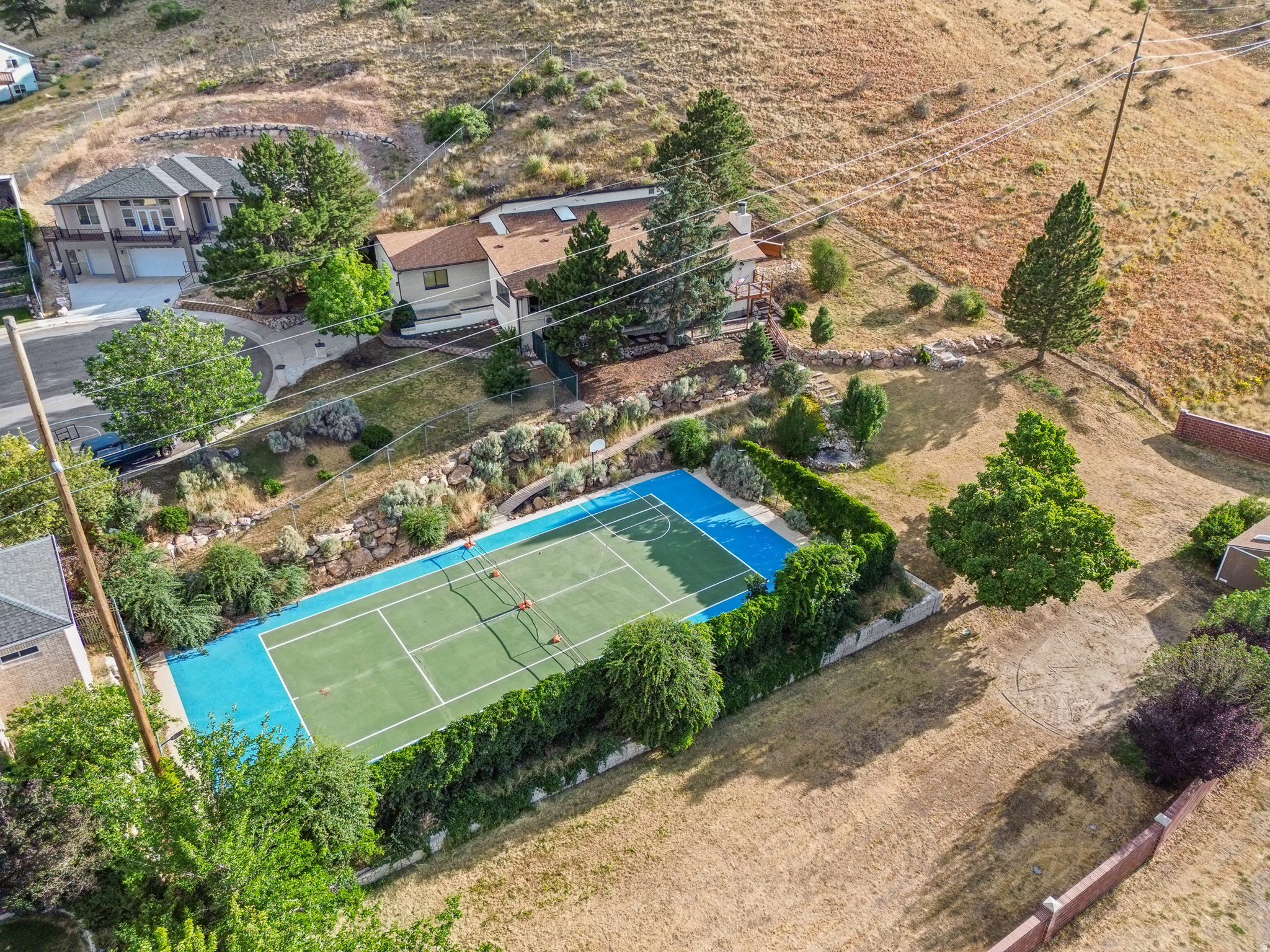 main property photo 74