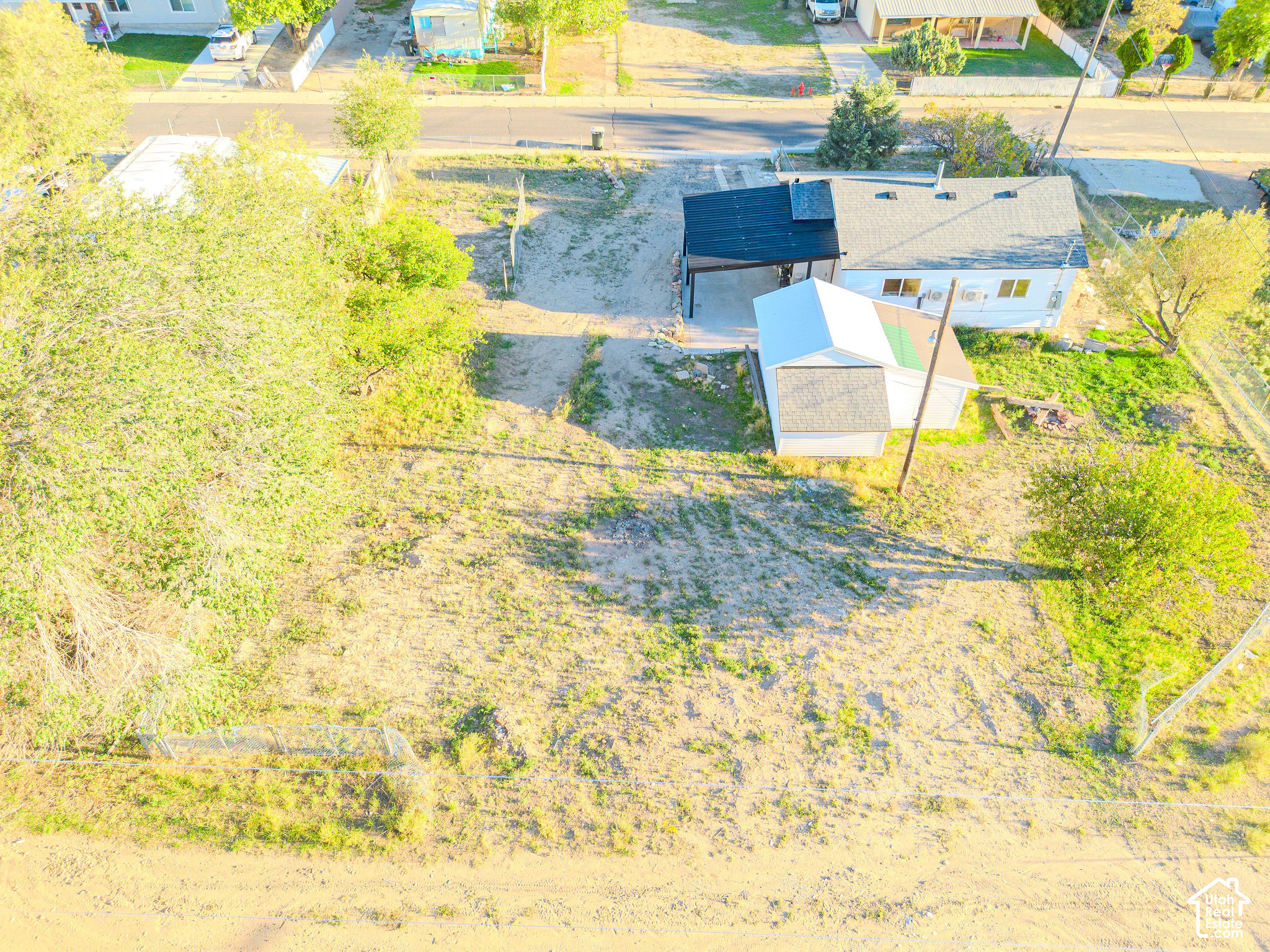 main property photo 39