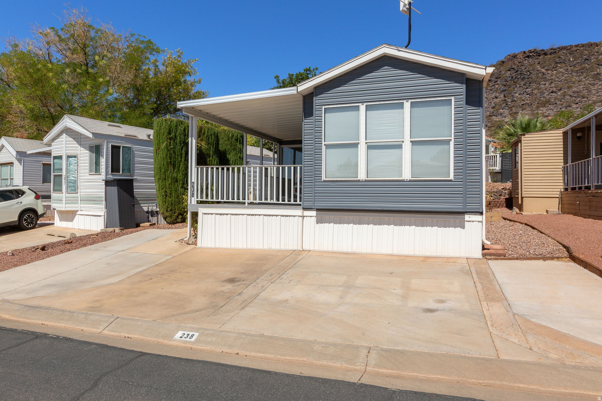main property photo 17