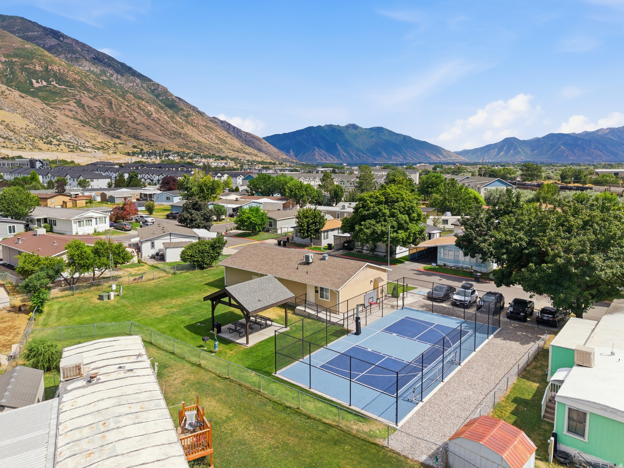 main property photo 17