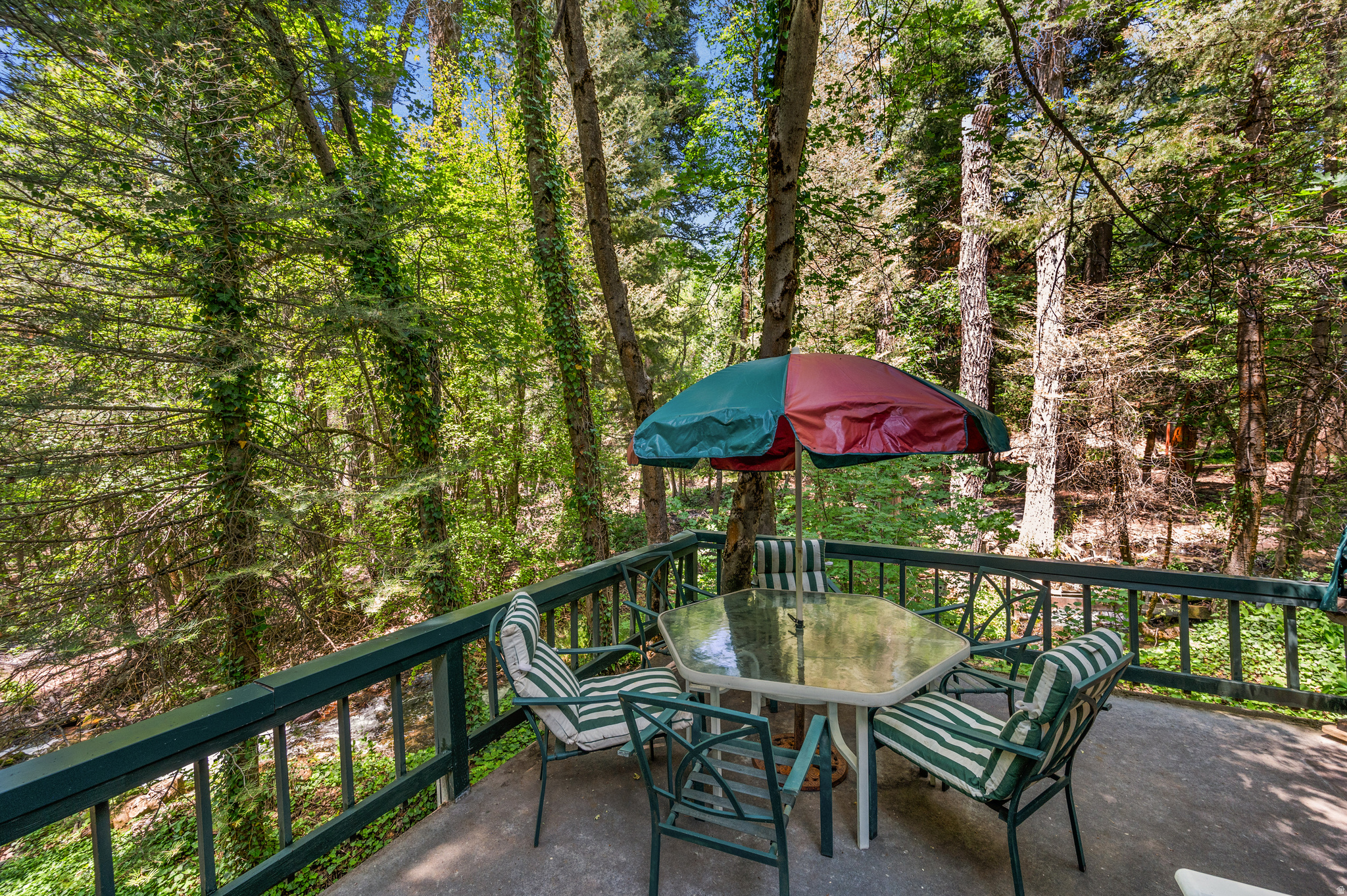 main property photo 22