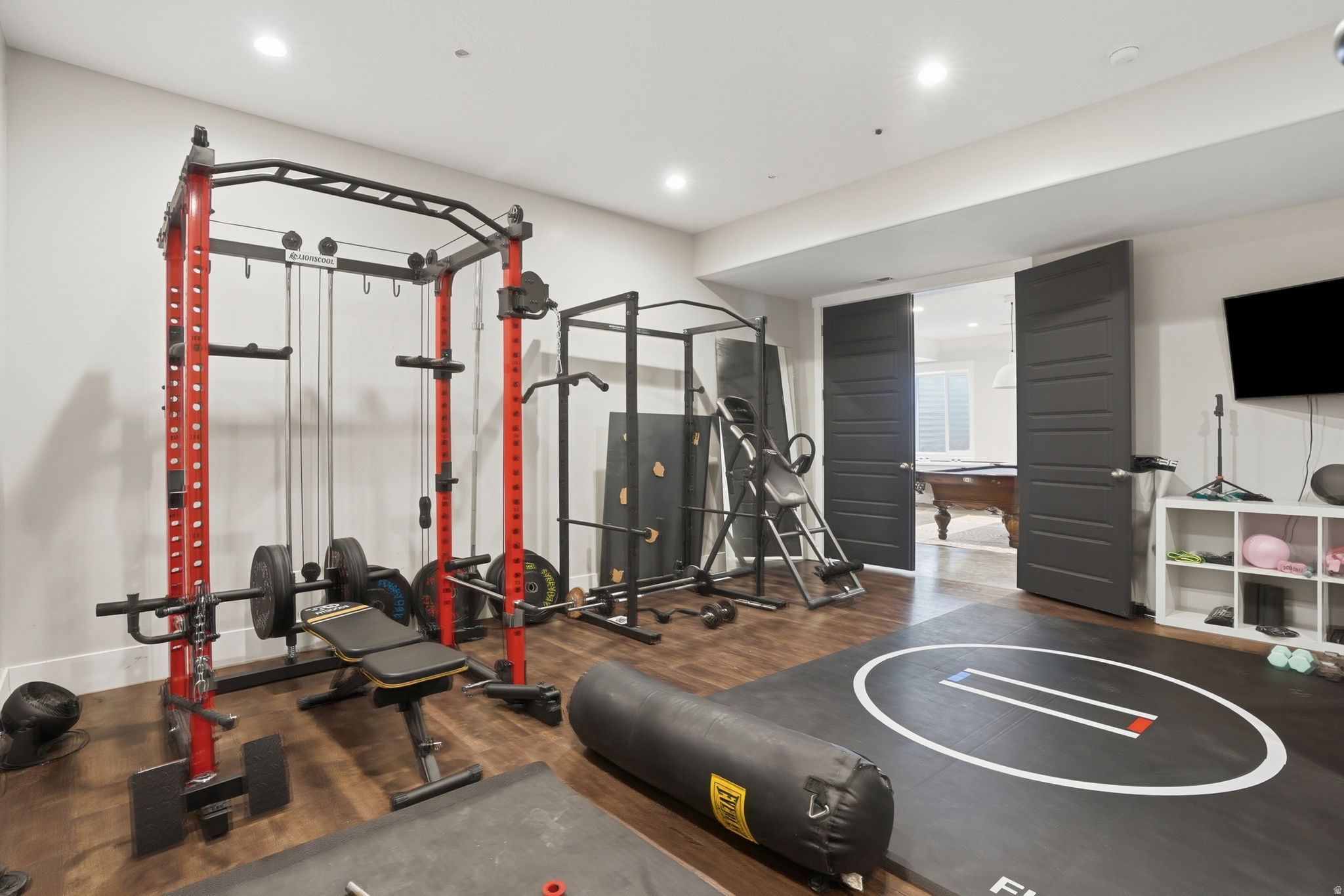 main property photo 29