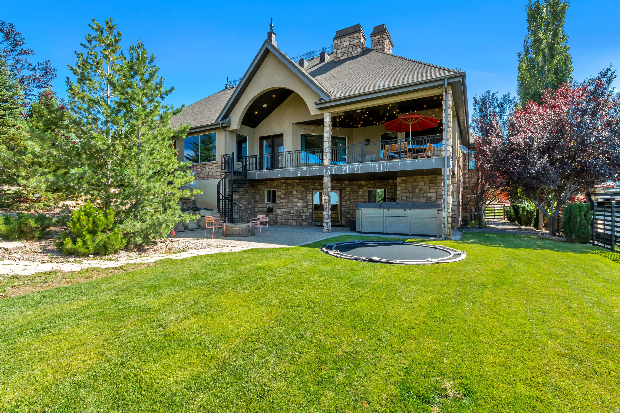 main property photo 51