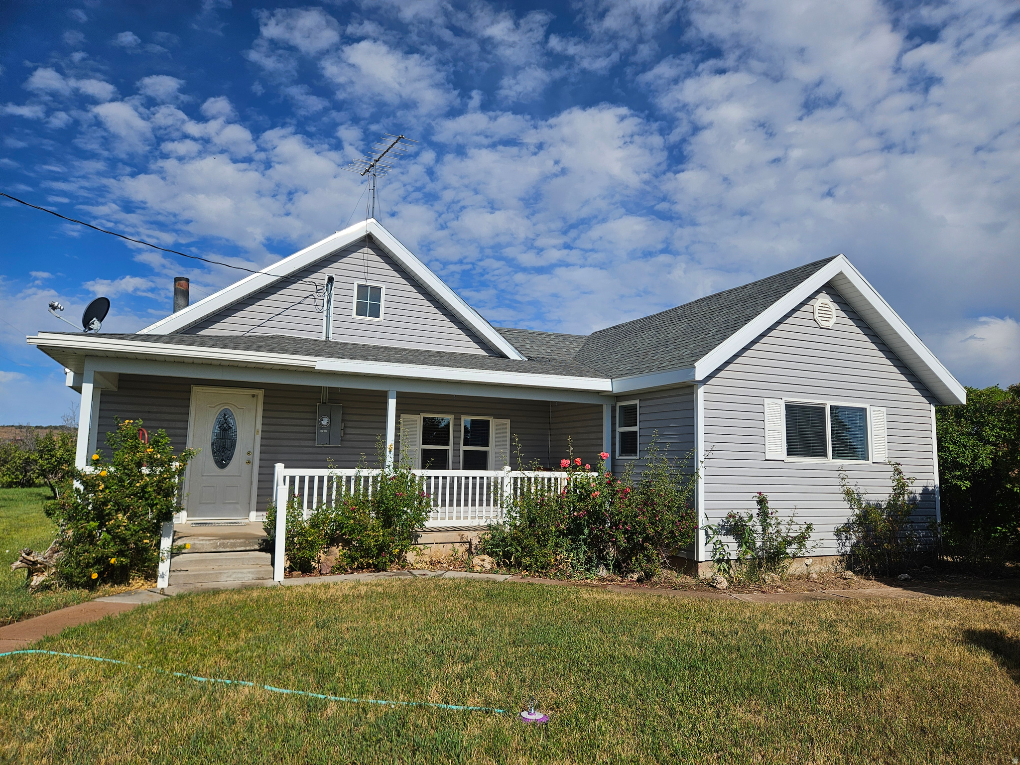 main property photo 0